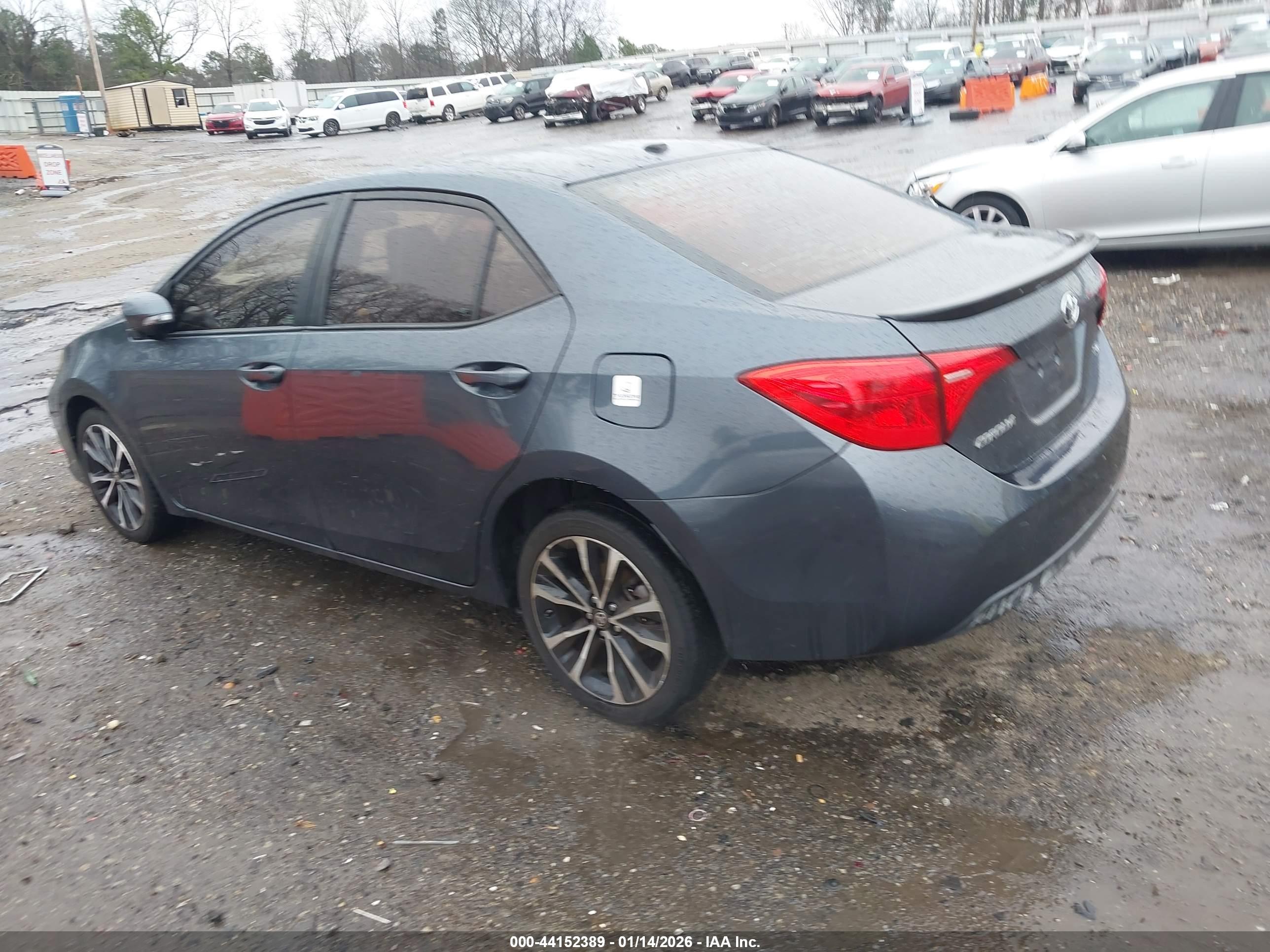 TOYOTA COROLLA image 3