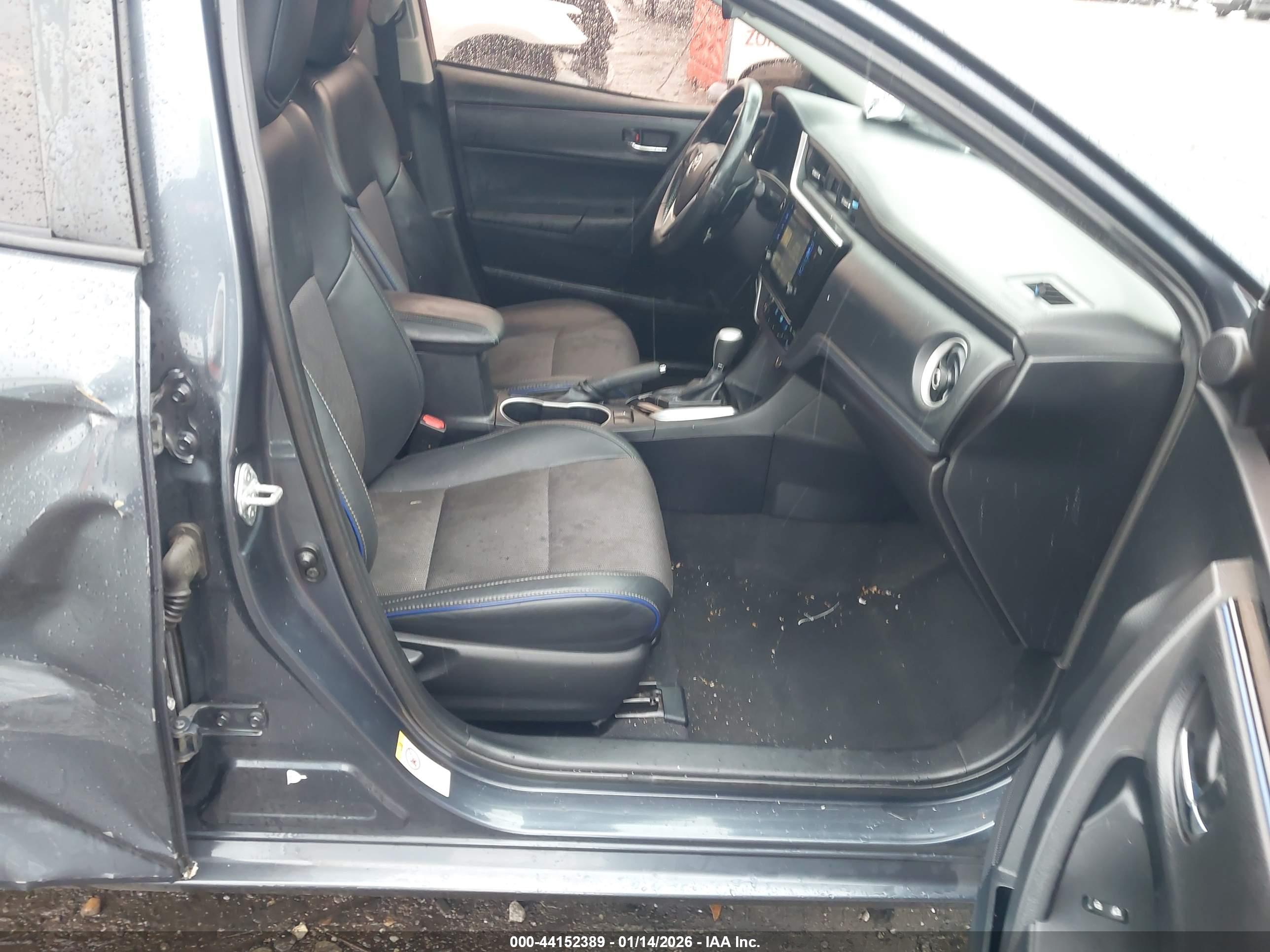 TOYOTA COROLLA image 5