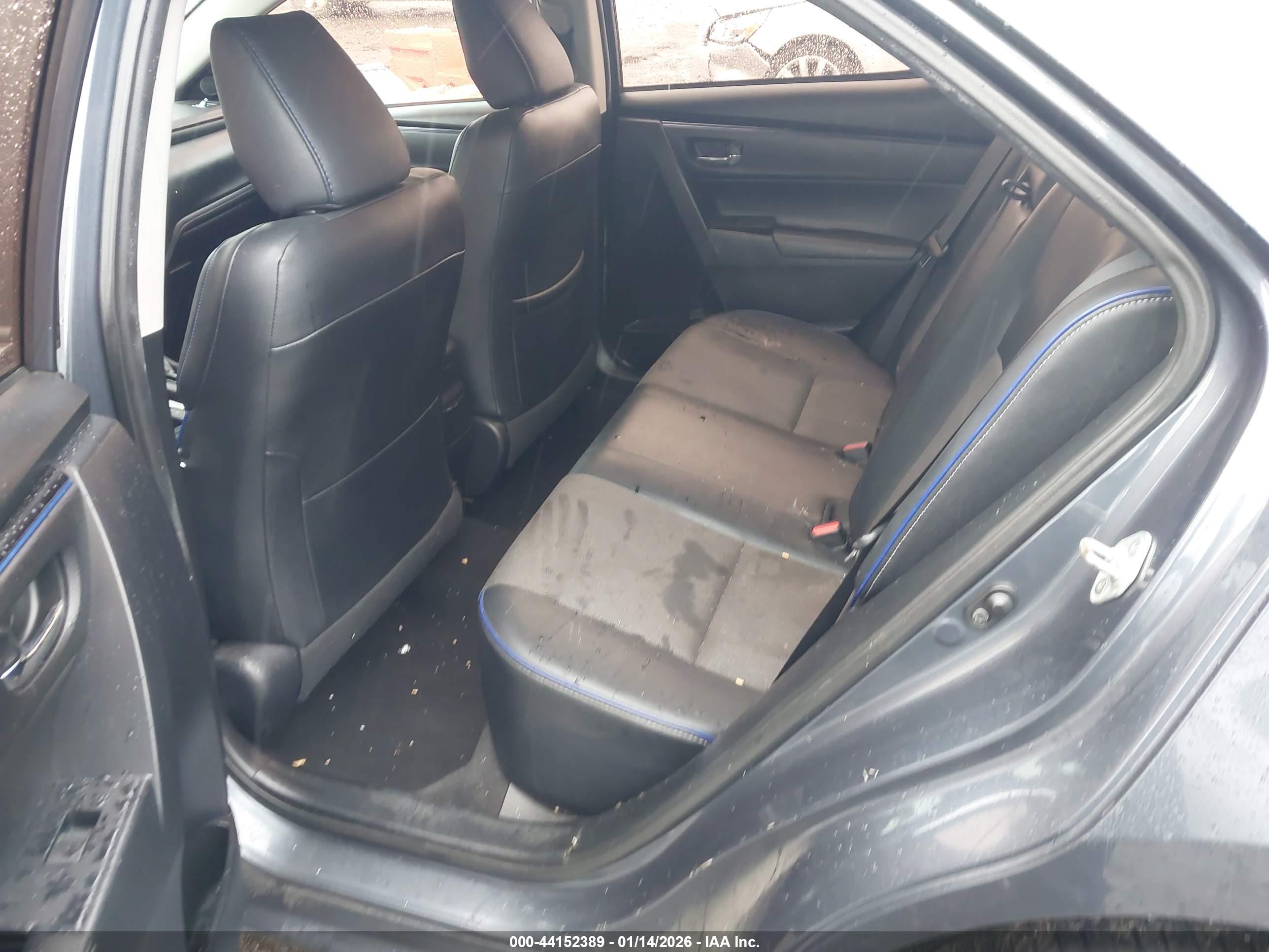 TOYOTA COROLLA image 8