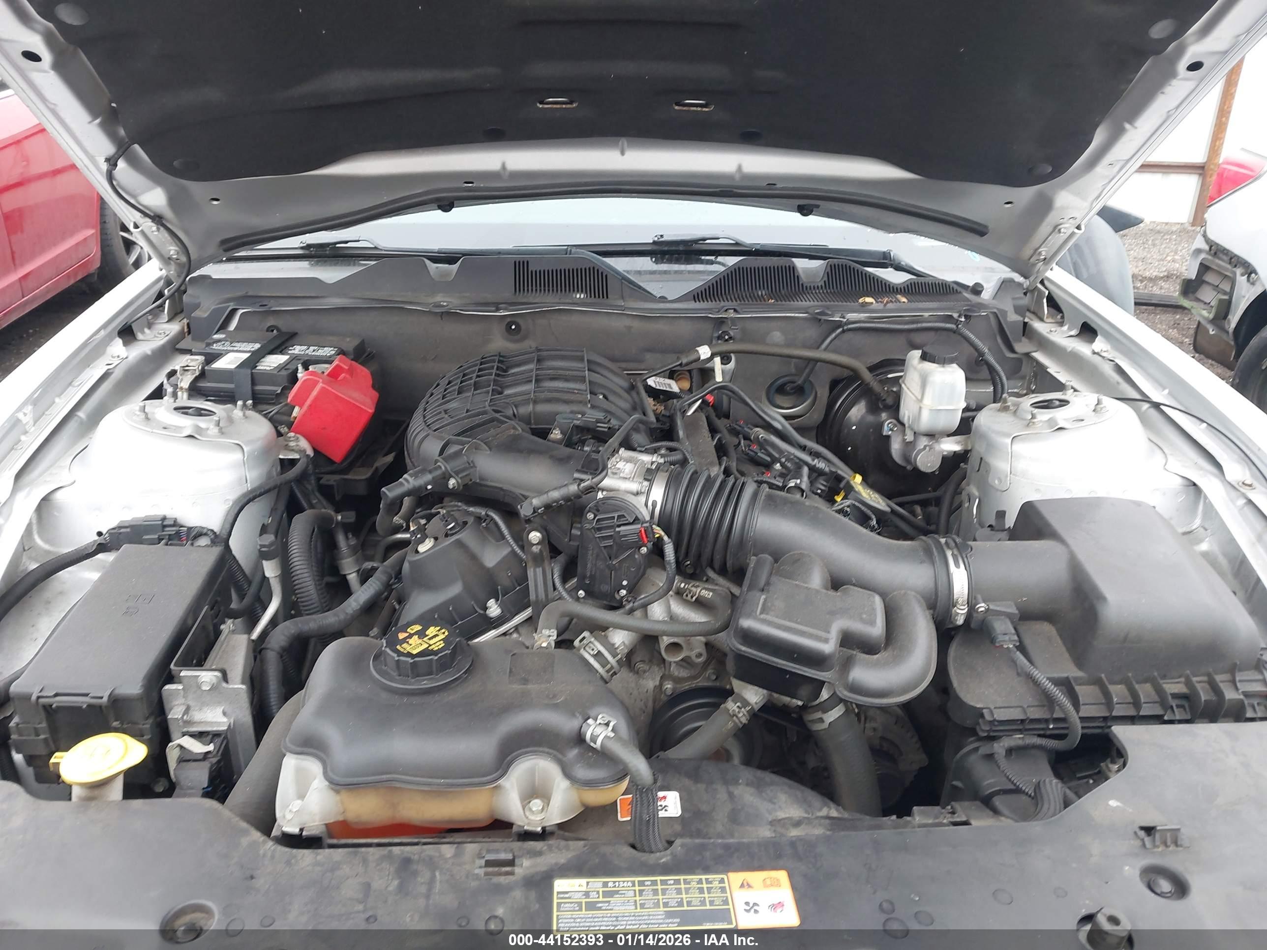 FORD MUSTANG image 10
