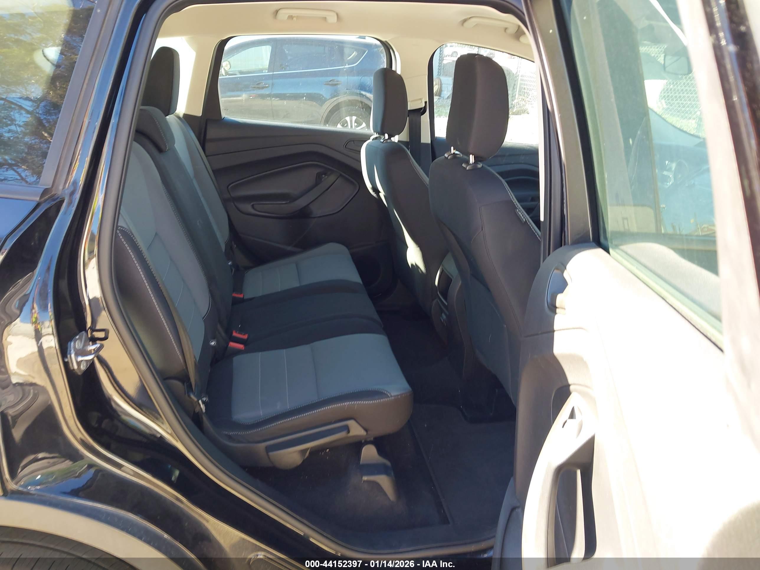 FORD ESCAPE image 8