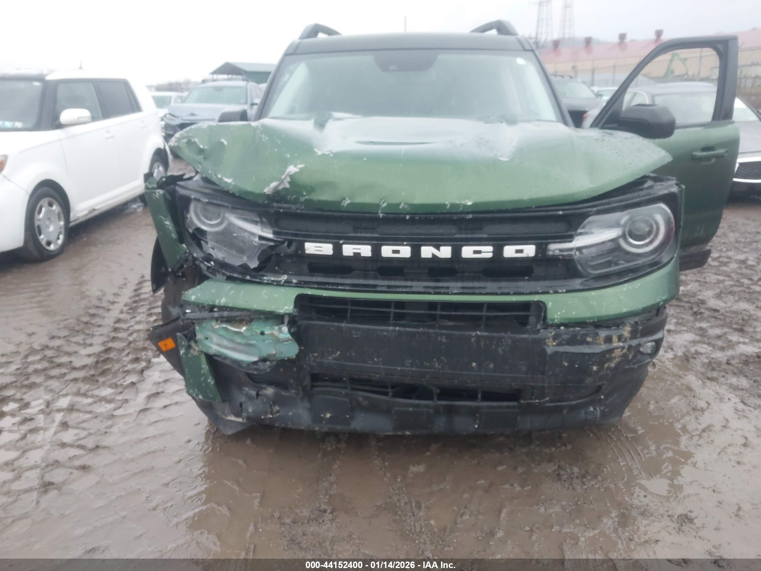FORD BRONCO image 6