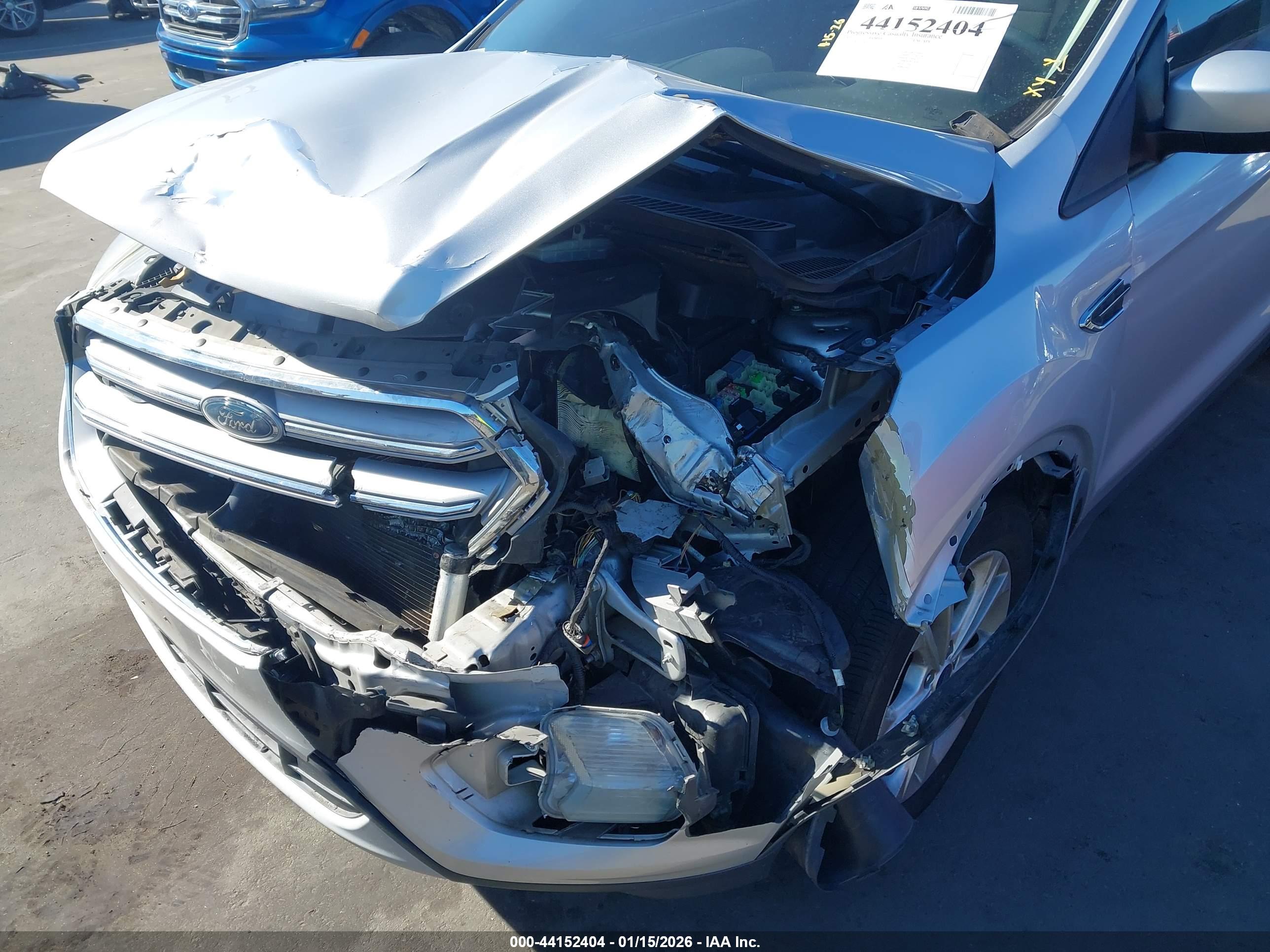 FORD ESCAPE image 6
