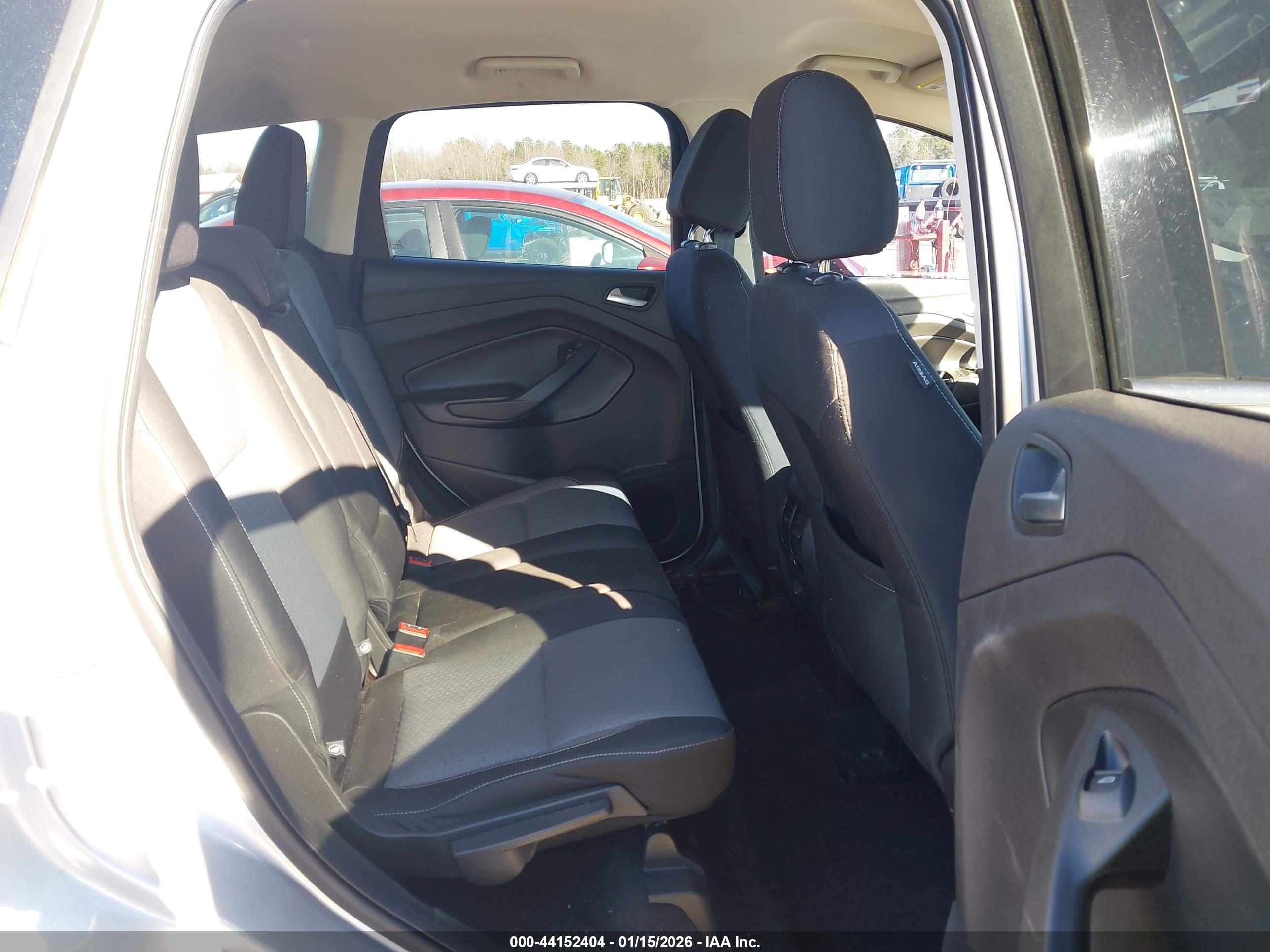 FORD ESCAPE image 8
