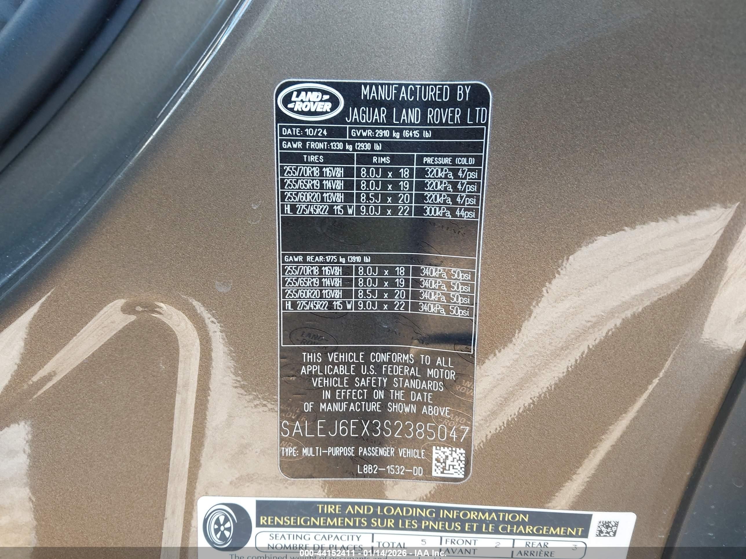 LAND ROVER image 9