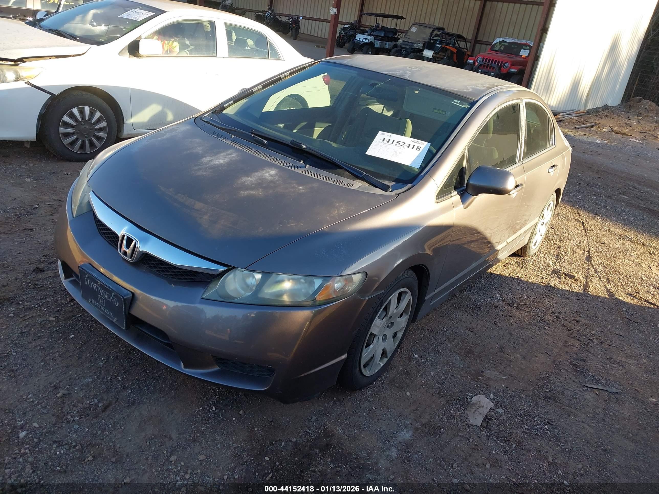 HONDA CIVIC image 2