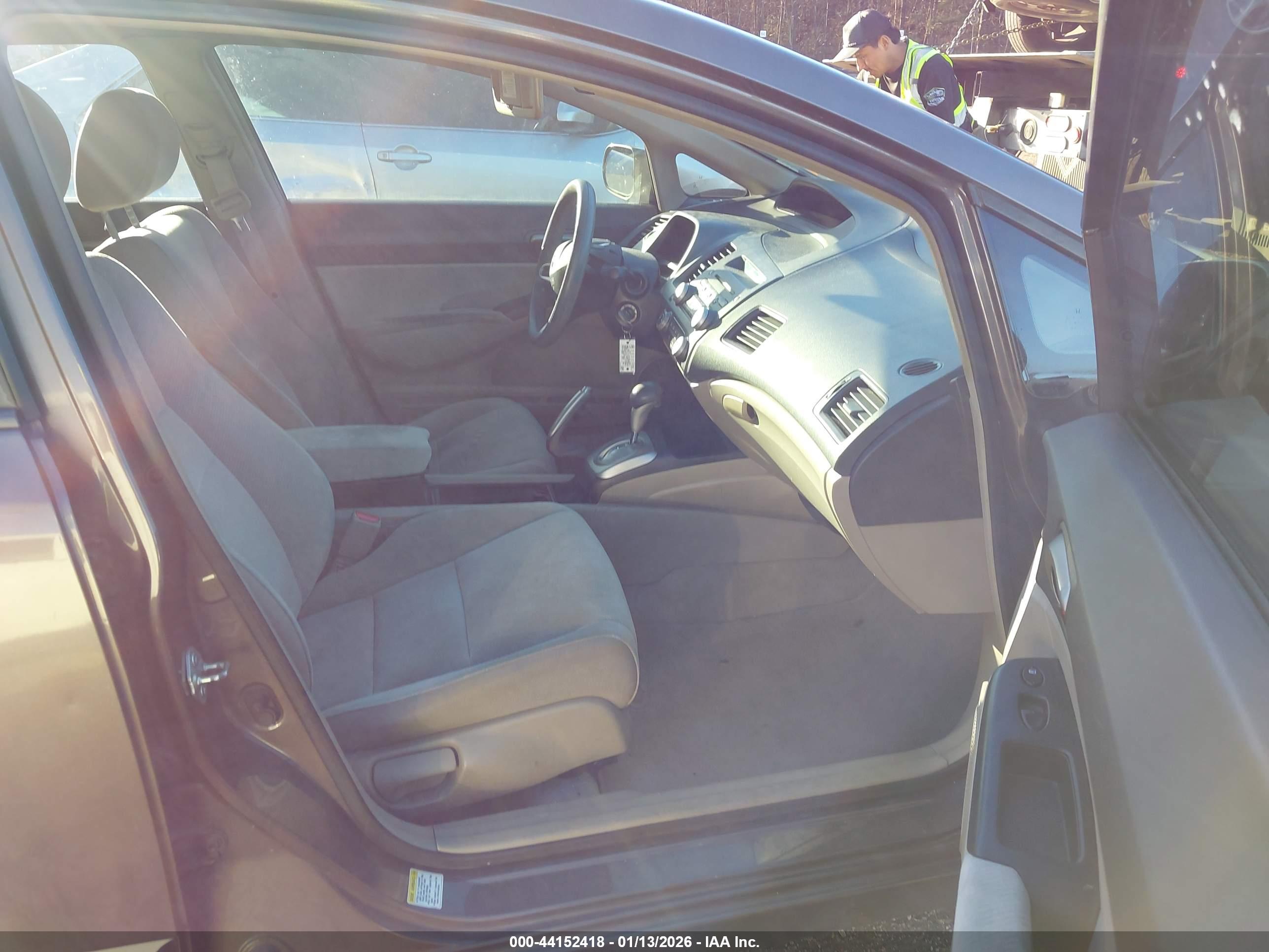 HONDA CIVIC image 5