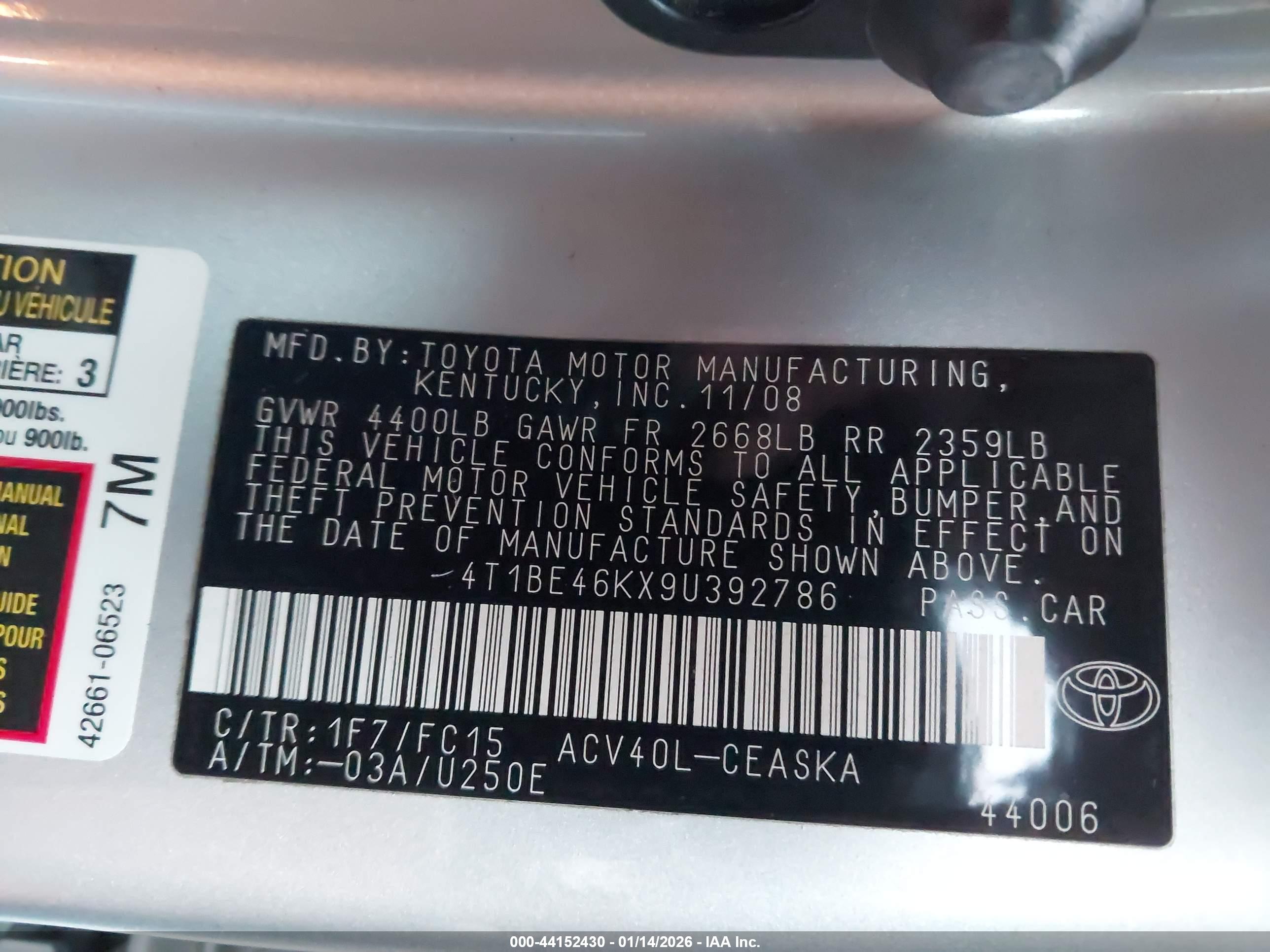 TOYOTA CAMRY image 9