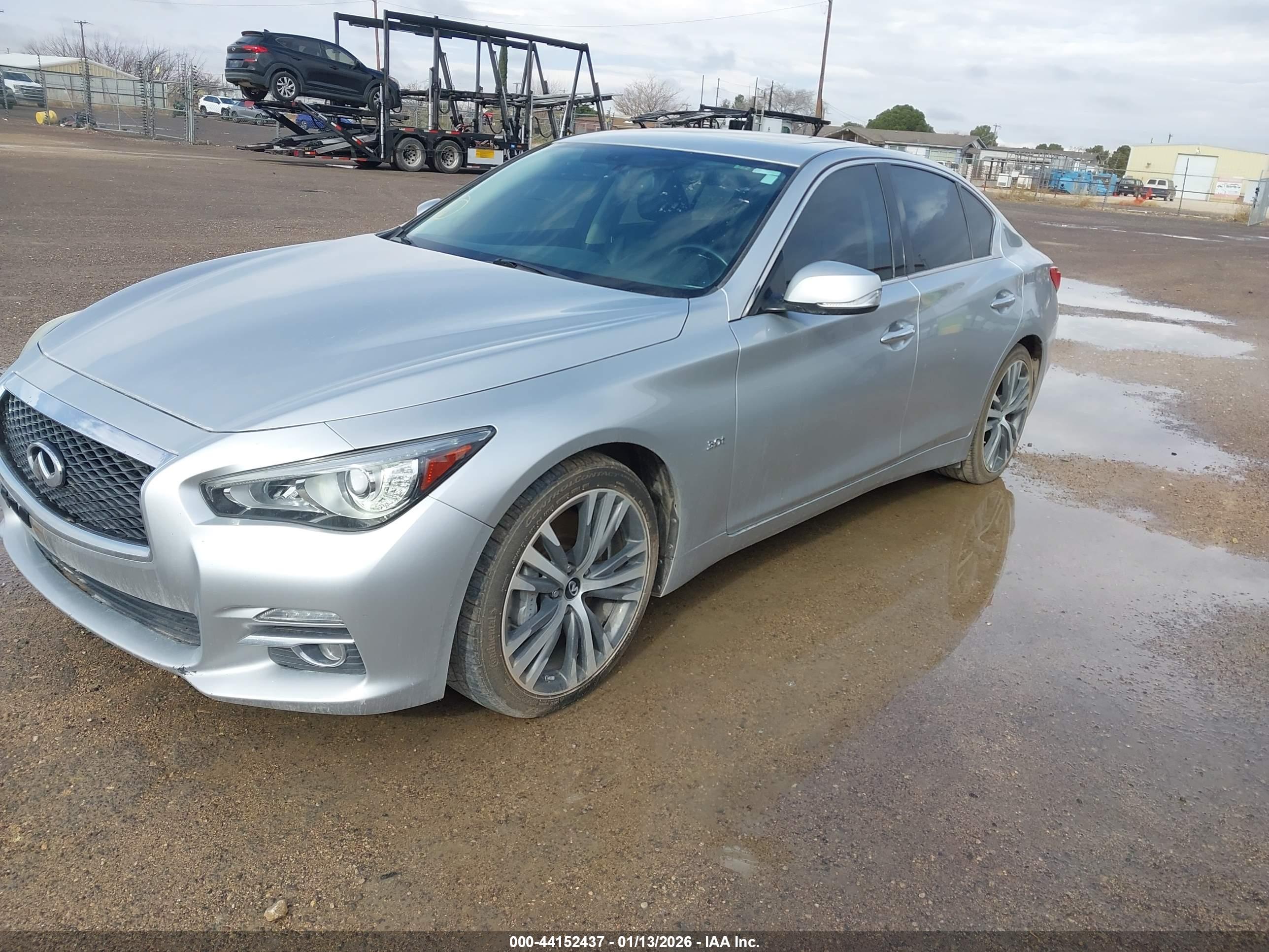 INFINITI Q50 image 2