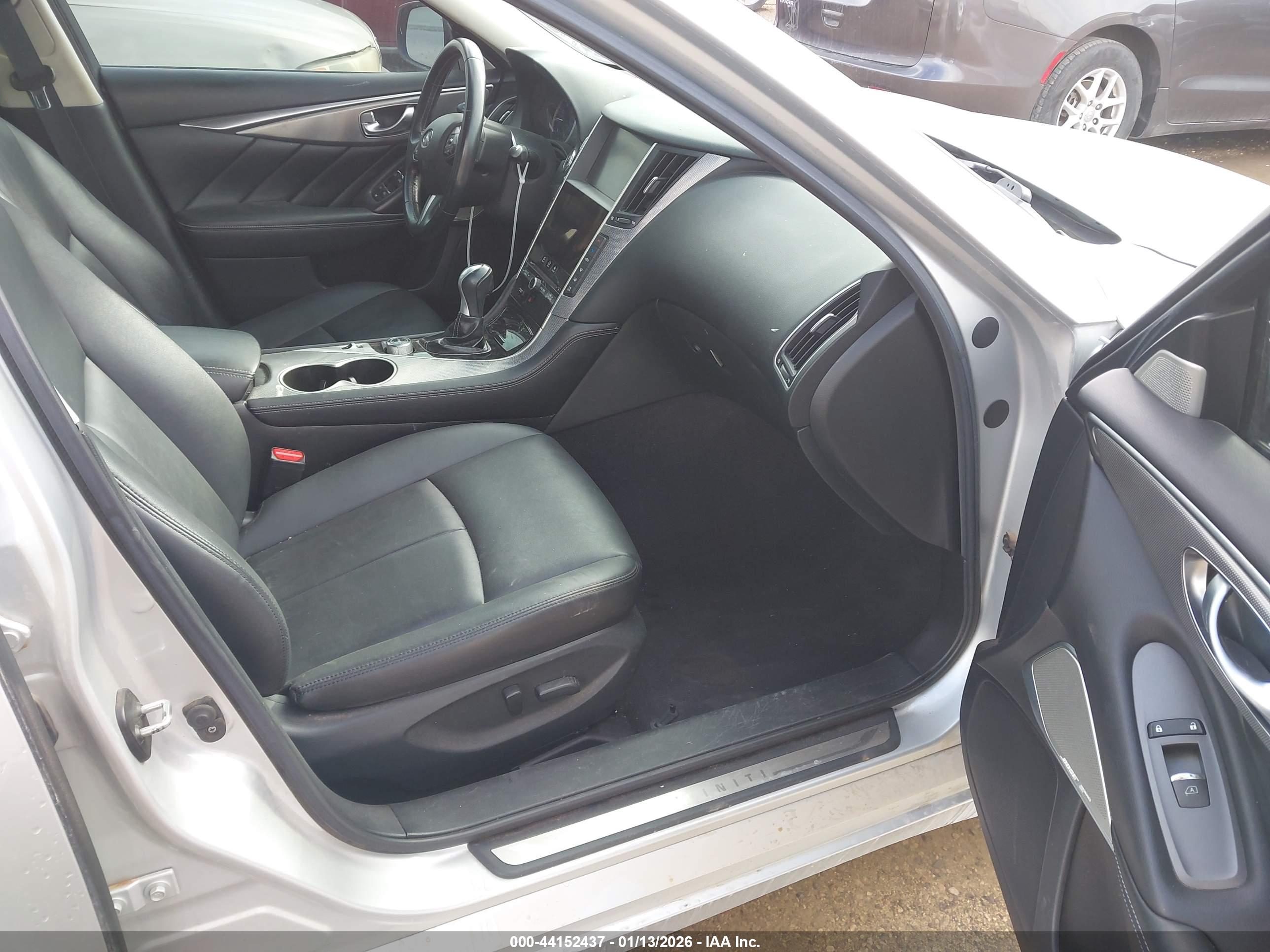 INFINITI Q50 image 5