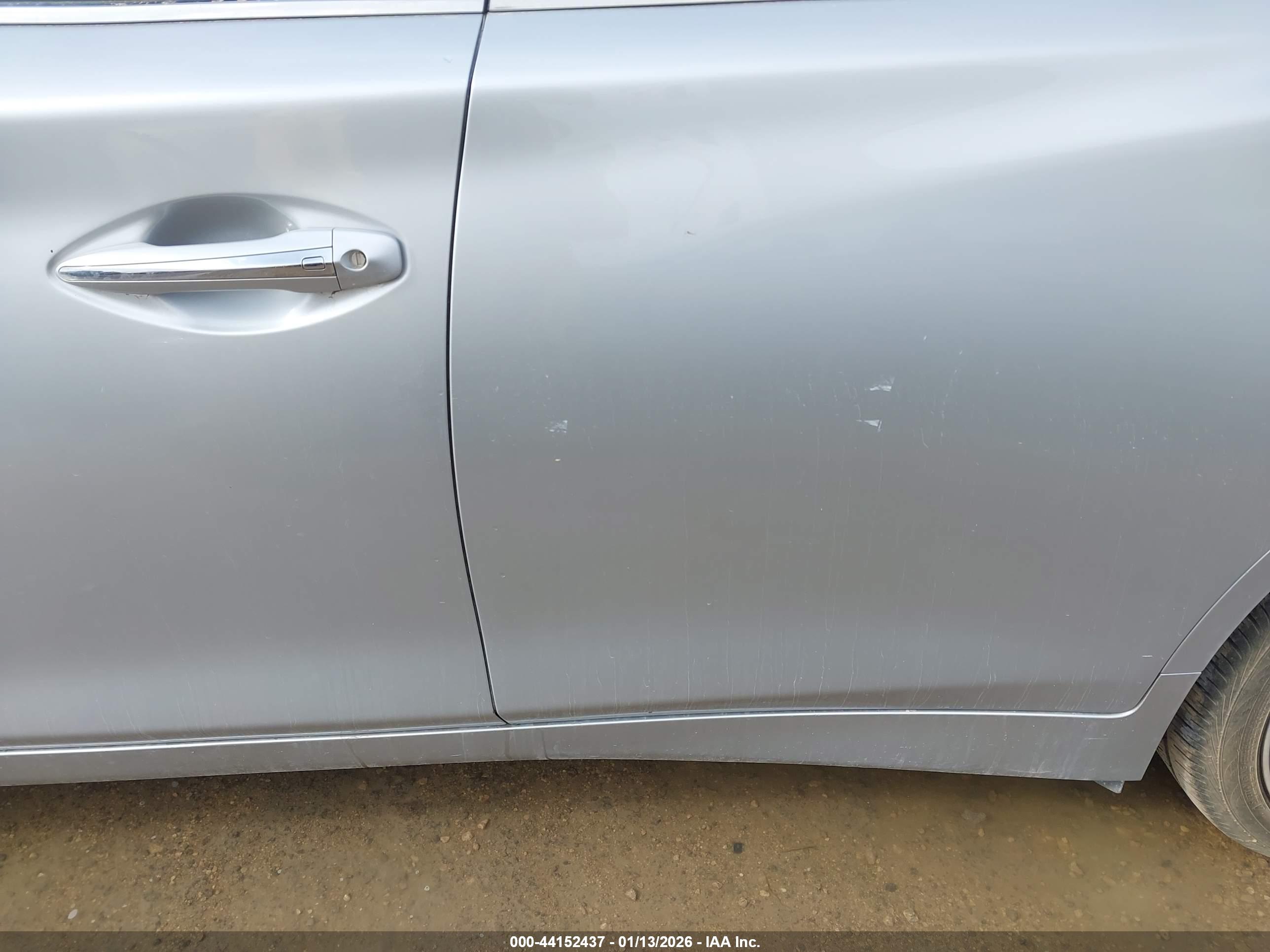 INFINITI Q50 image 6