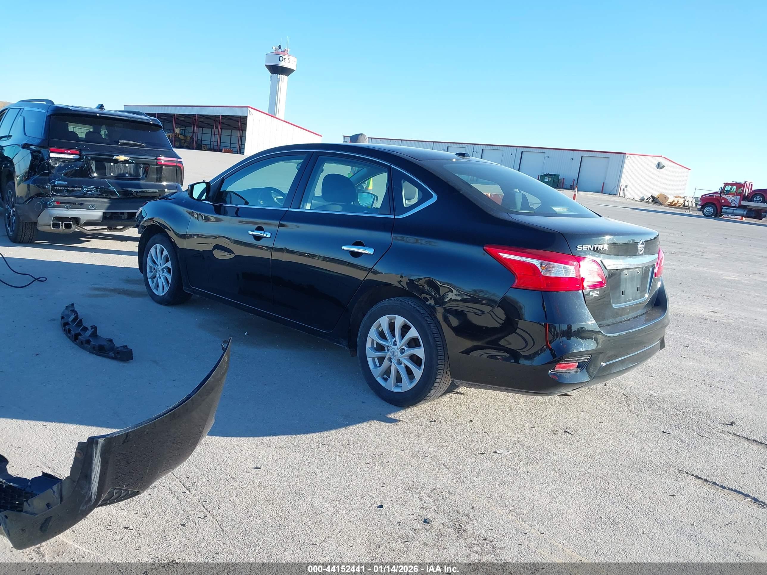 NISSAN SENTRA image 3