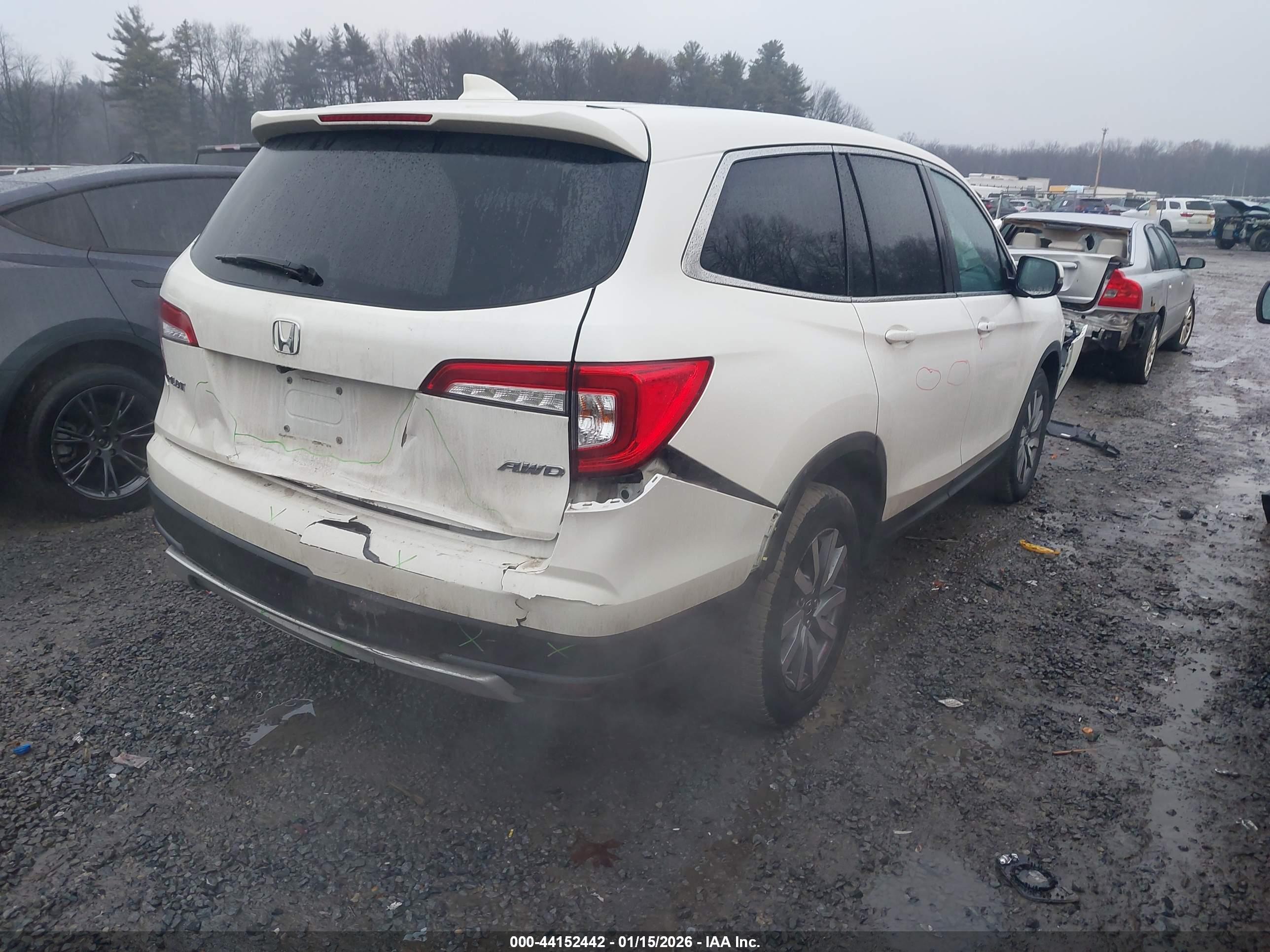 HONDA PILOT image 4