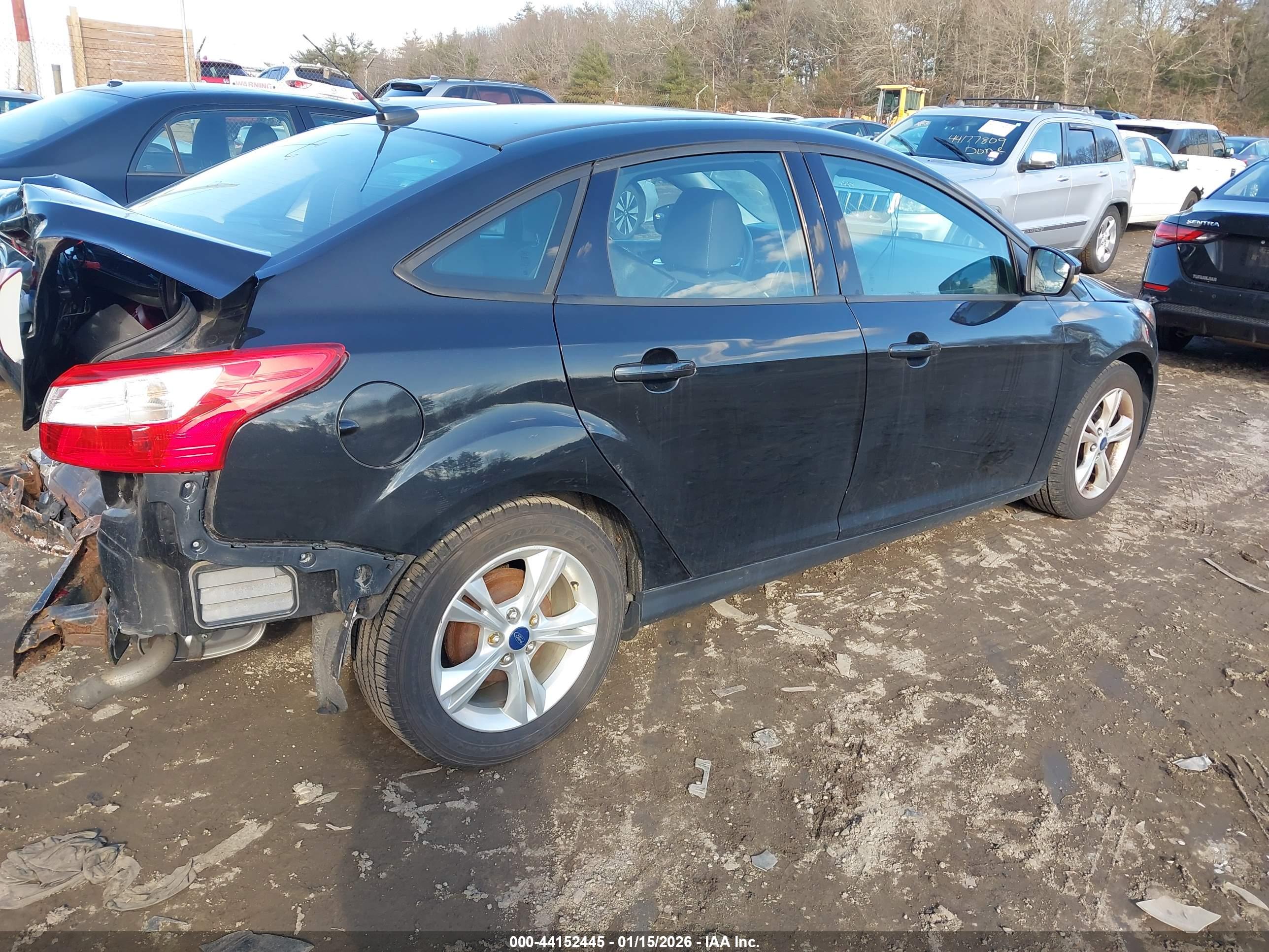 FORD FOCUS image 4