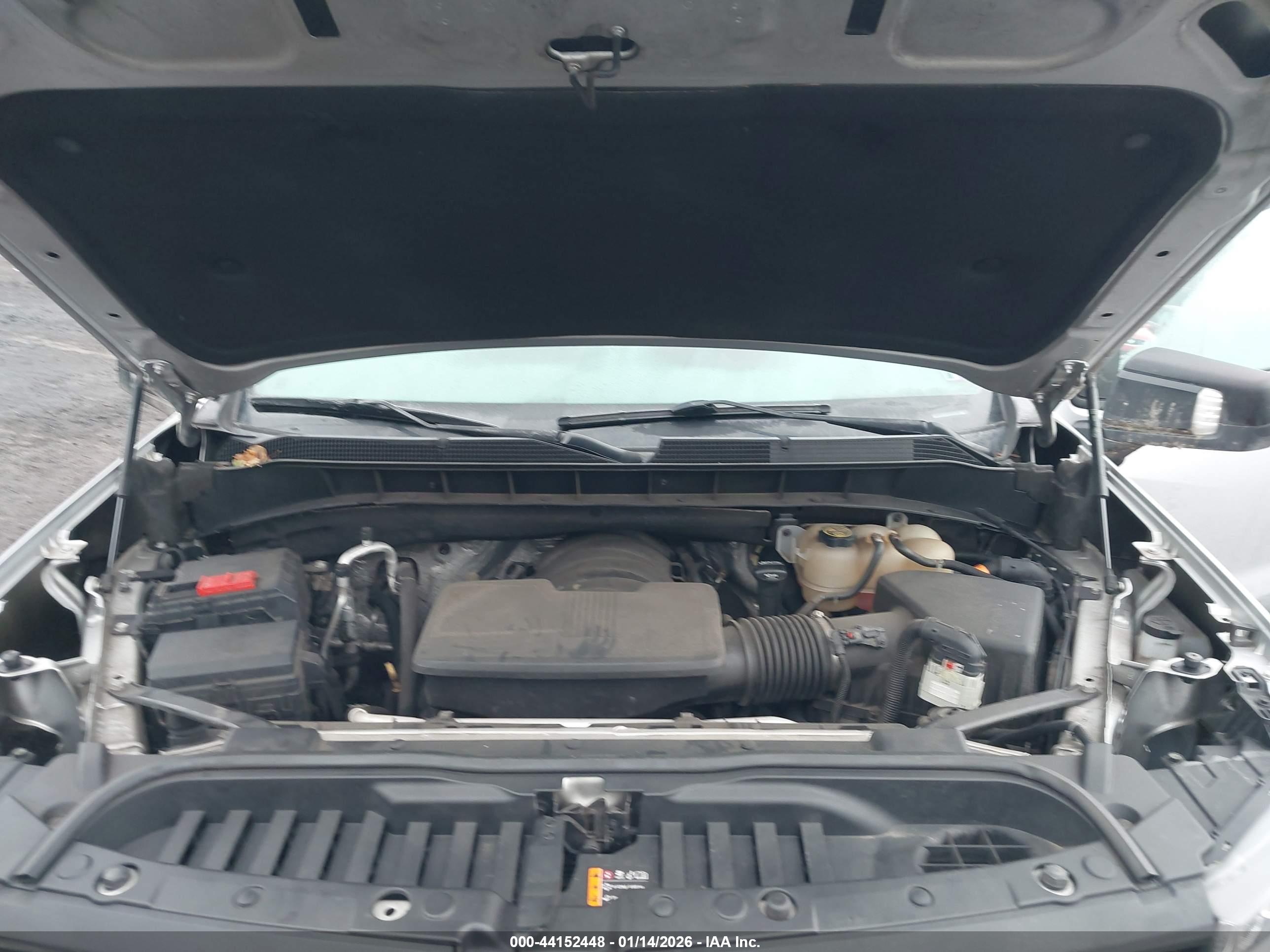 CHEVROLET SILVERADO image 10