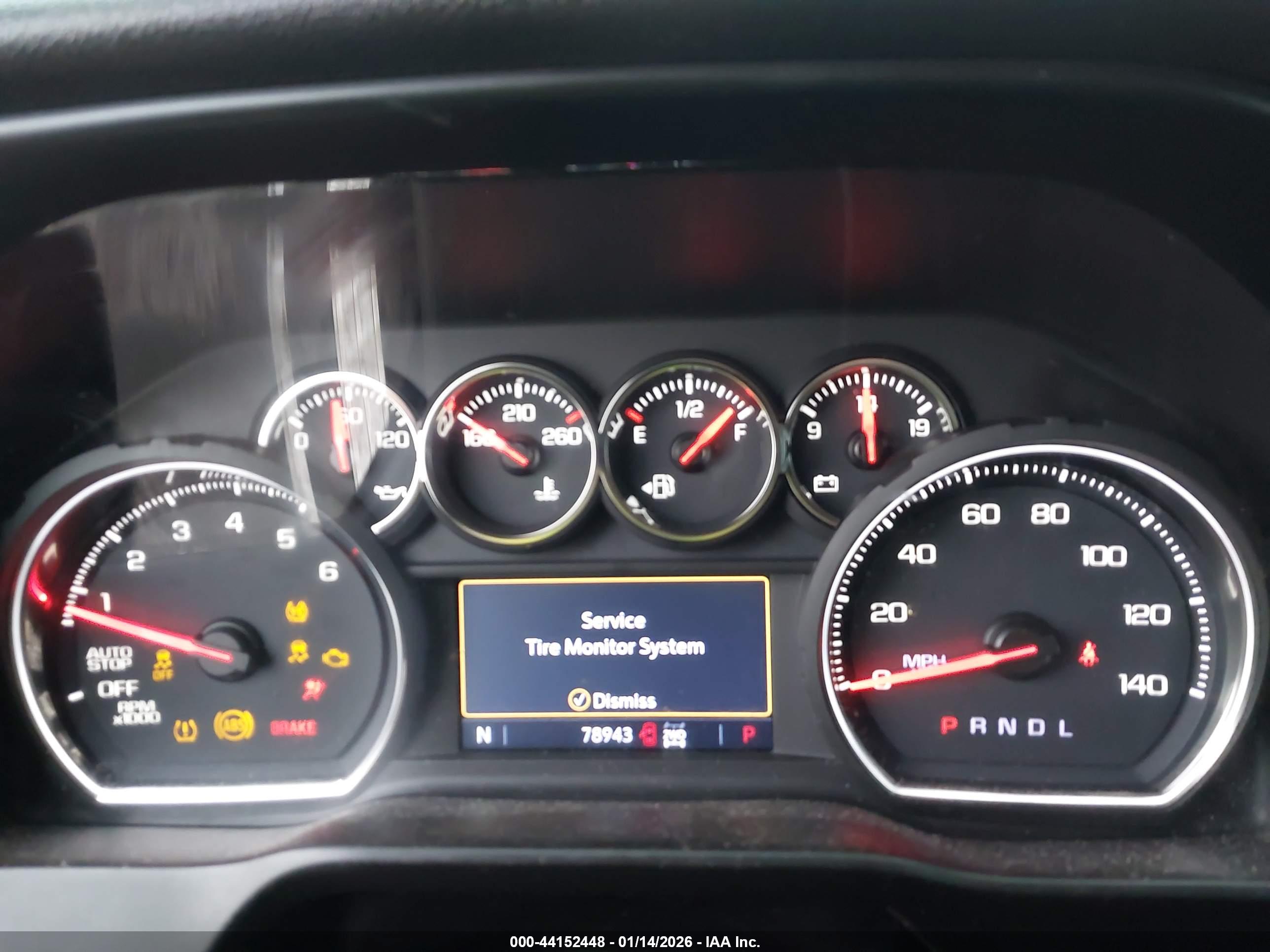 CHEVROLET SILVERADO image 7