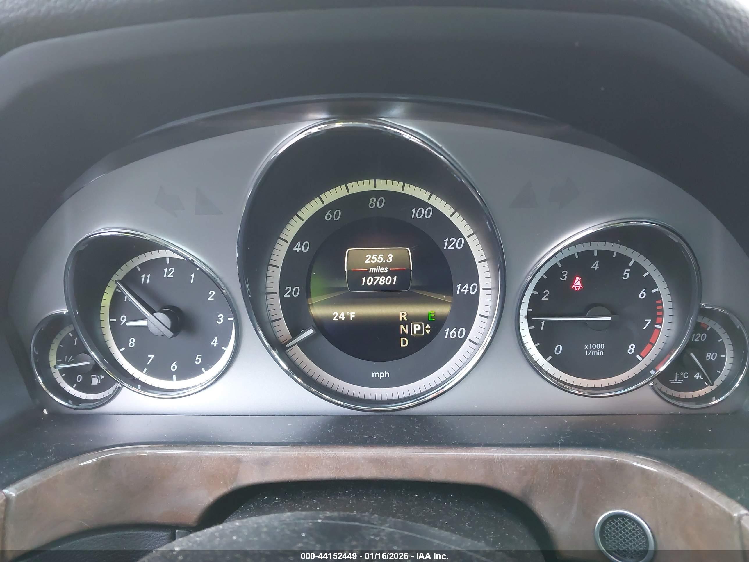 MERCEDES-BENZ E image 7