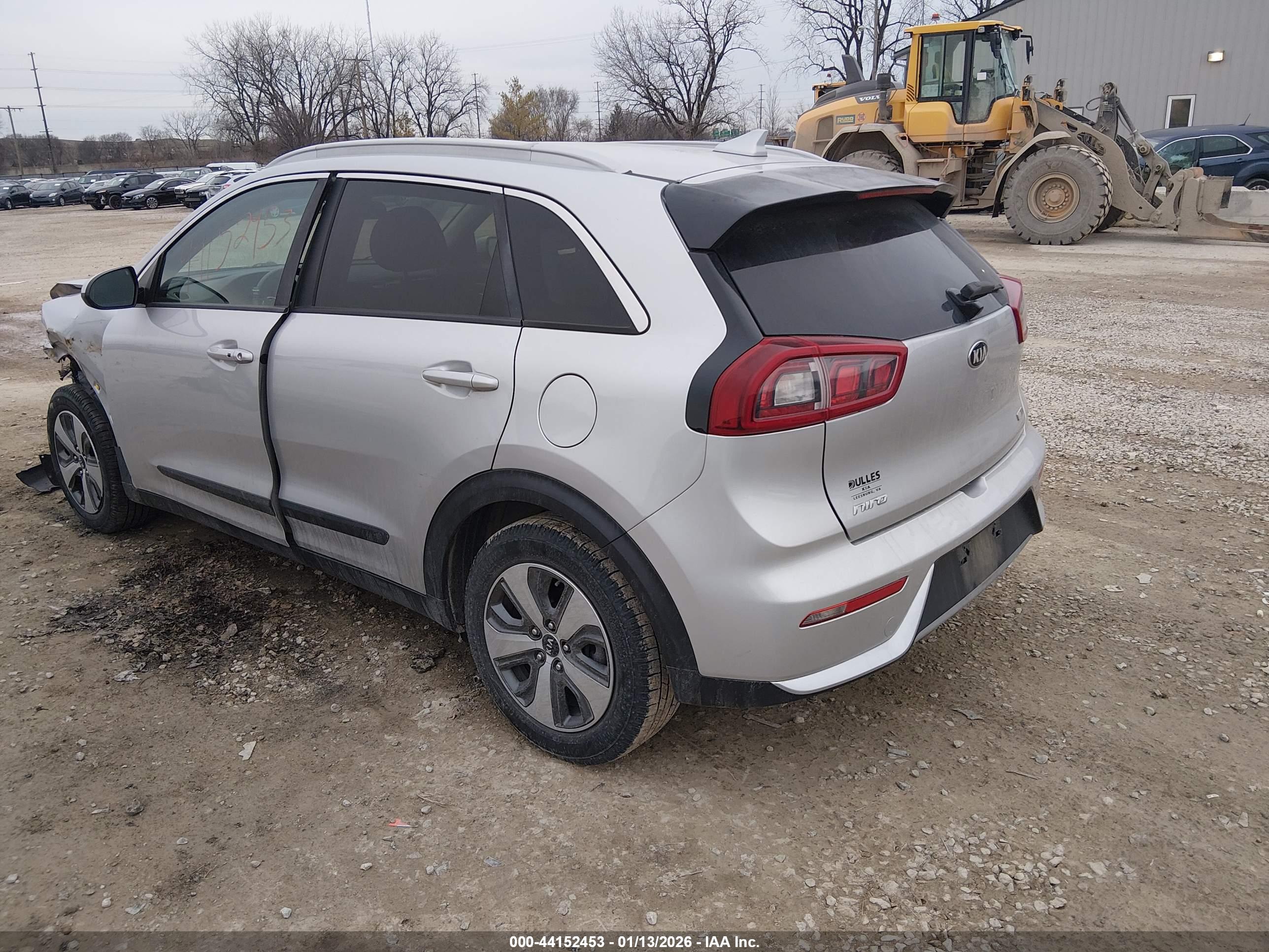 KIA NIRO image 3