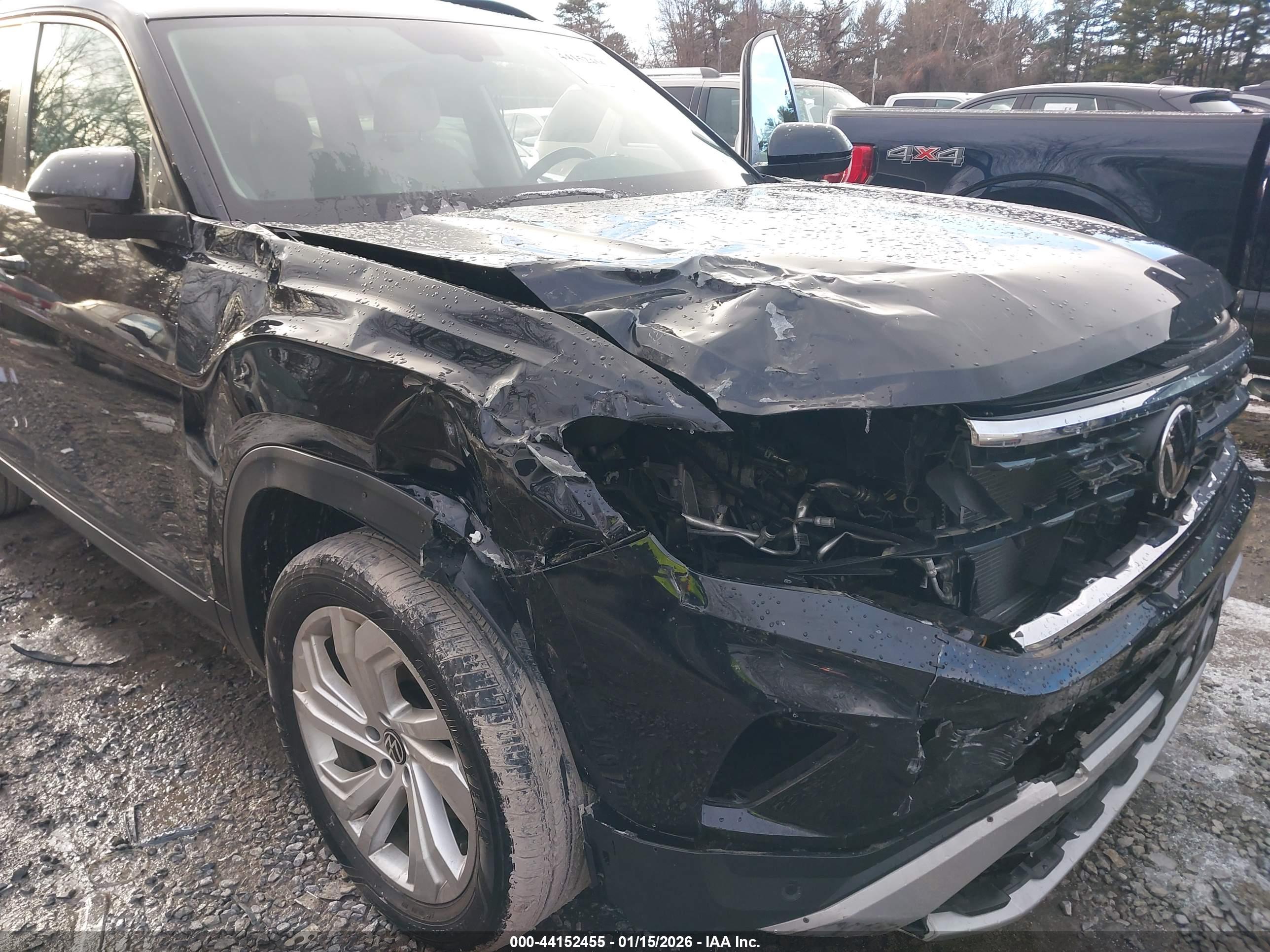 VOLKSWAGEN ATLAS image 6