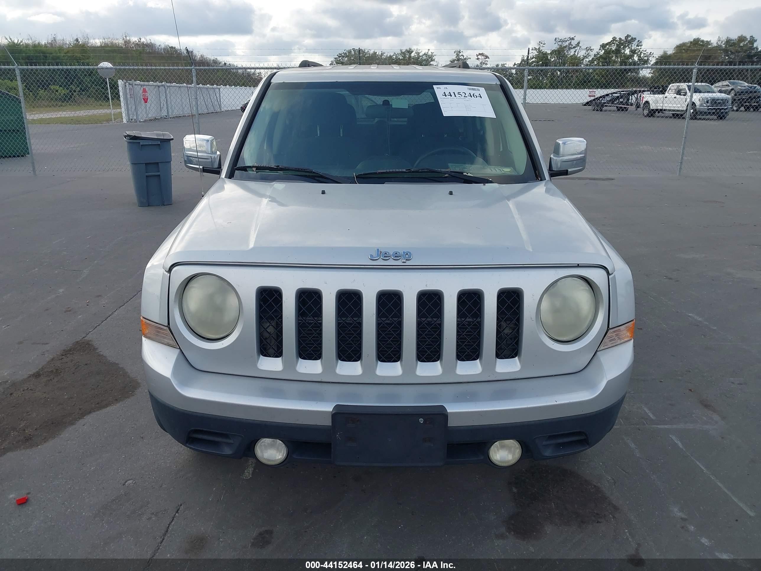 JEEP PATRIOT image 6