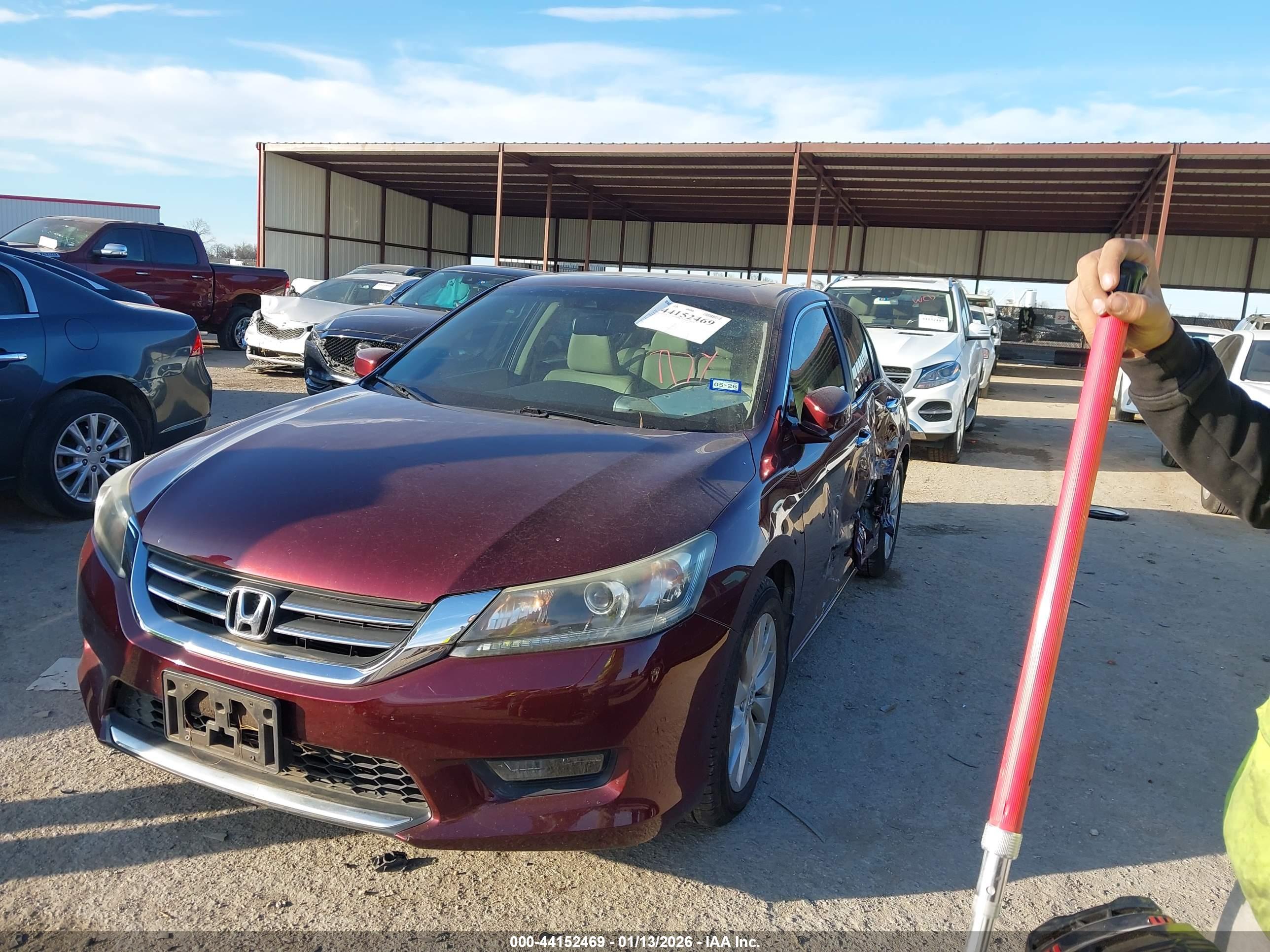 HONDA ACCORD image 2