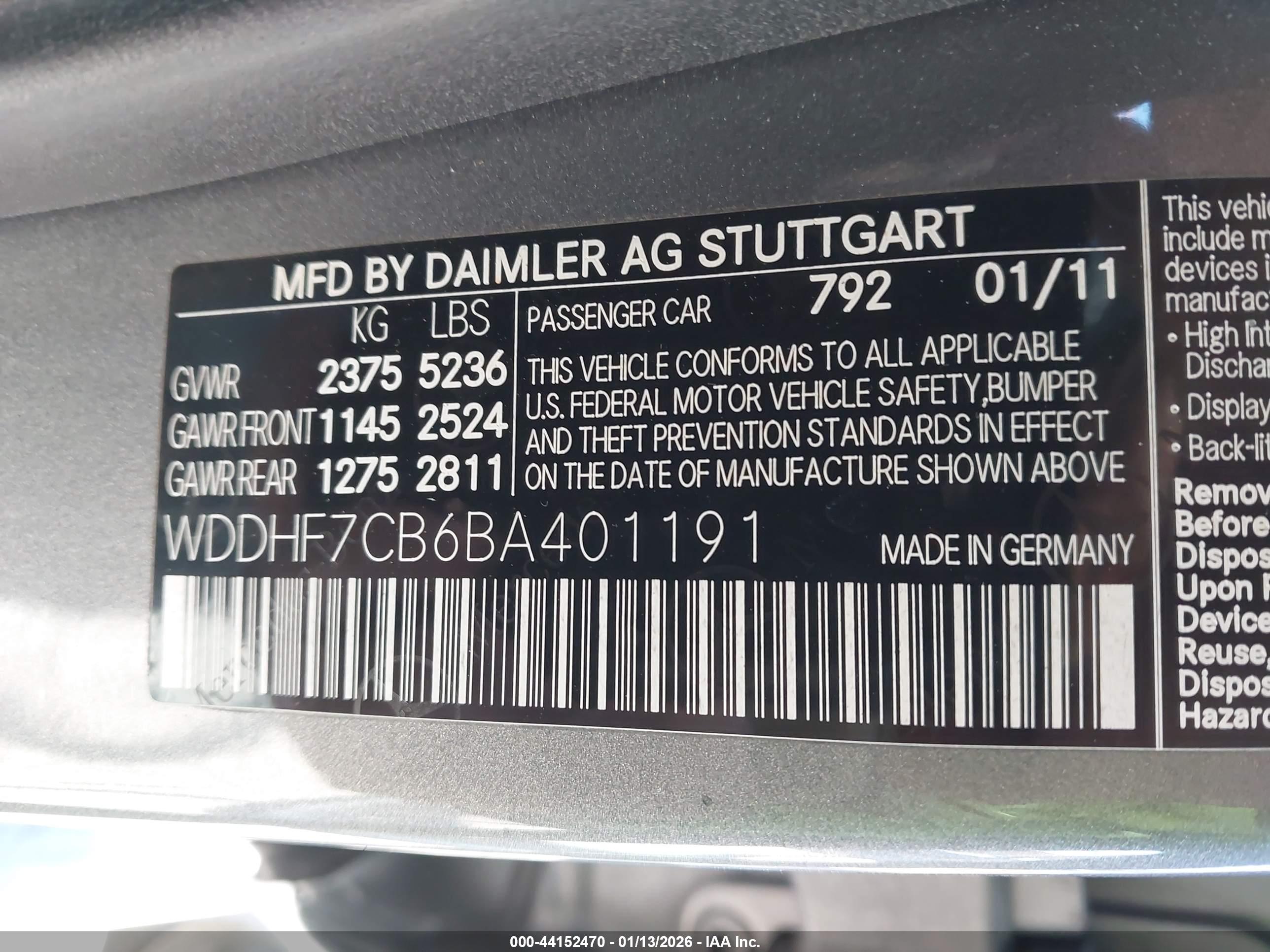 MERCEDES-BENZ E image 9