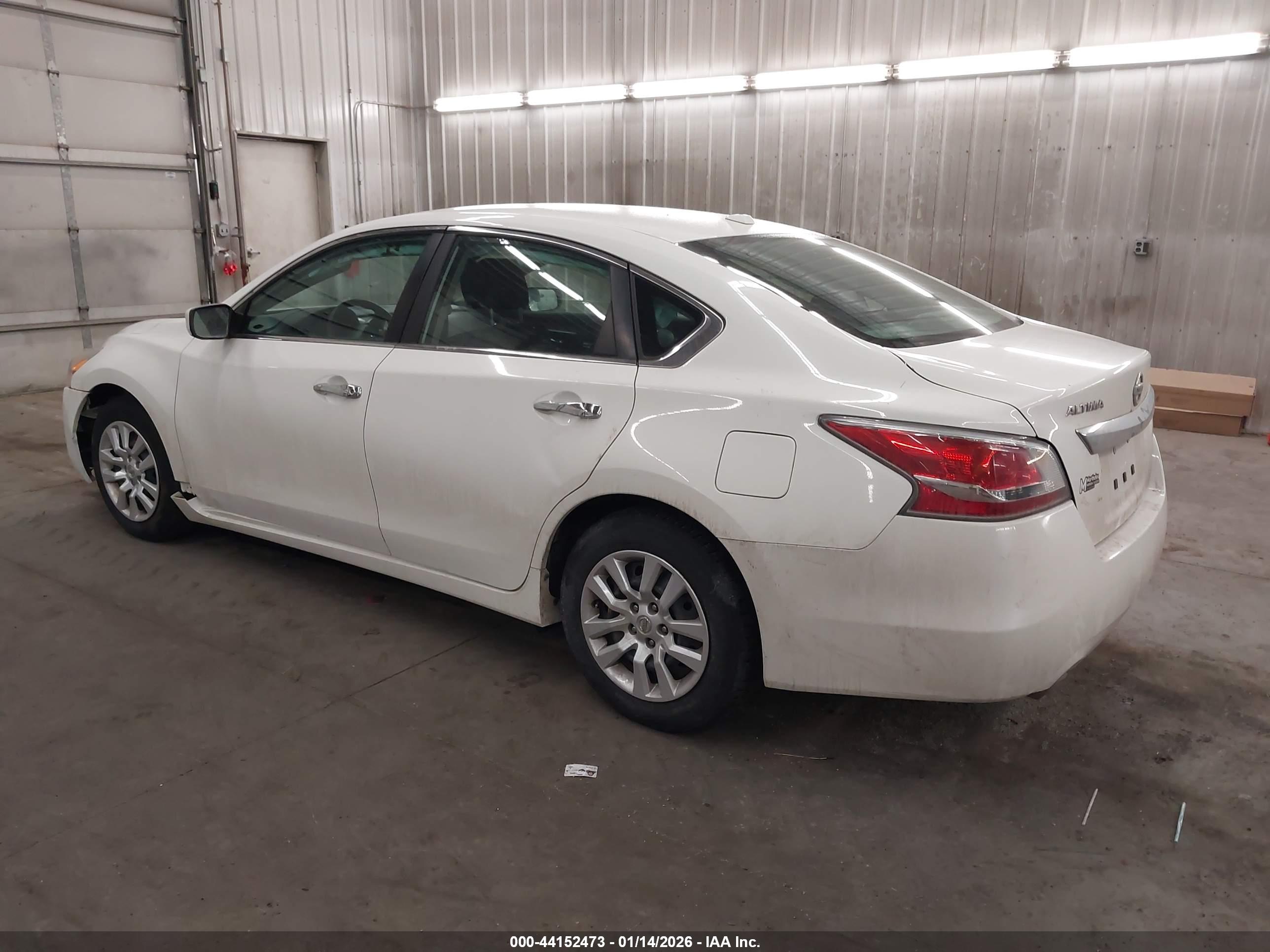 NISSAN ALTIMA image 3