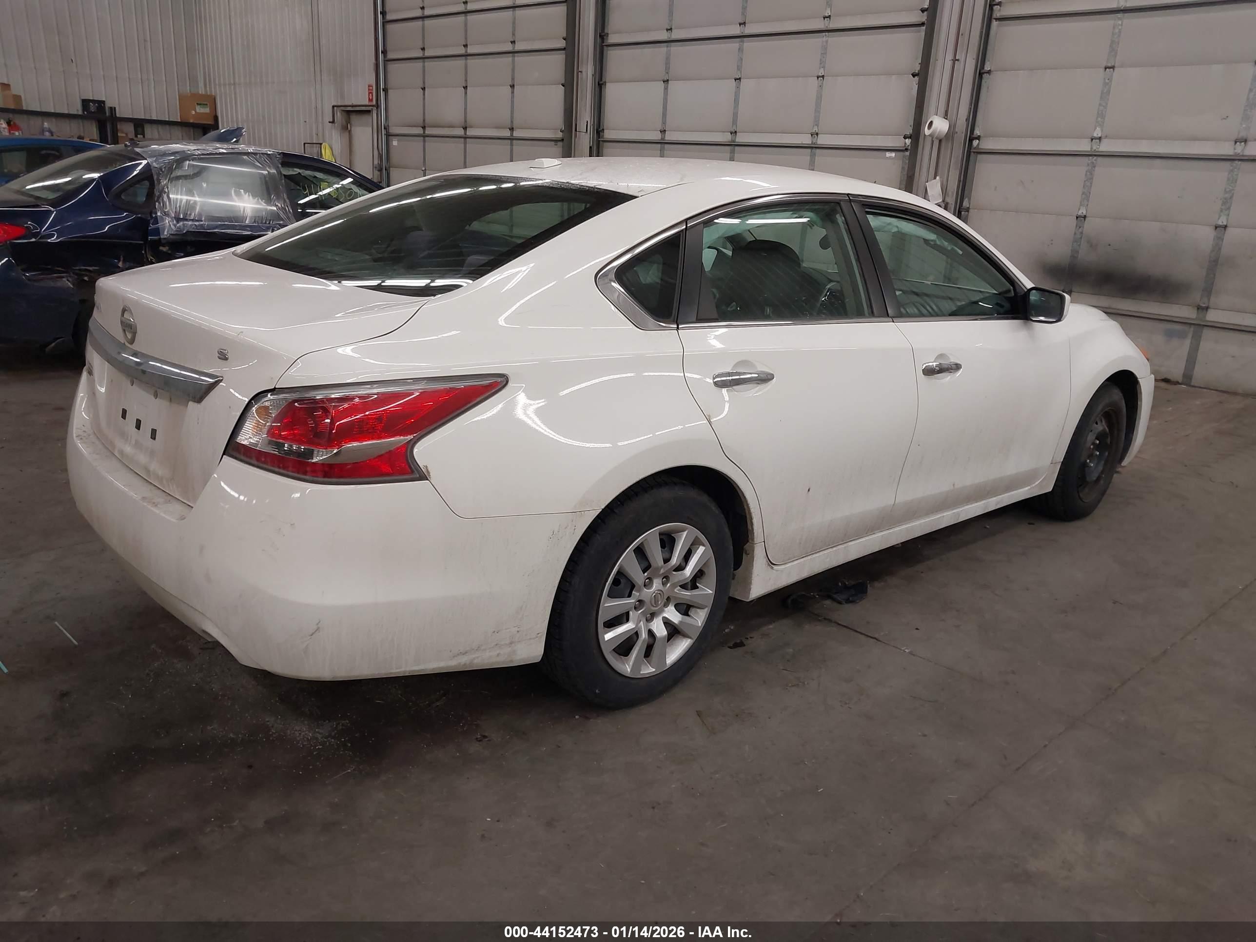 NISSAN ALTIMA image 4