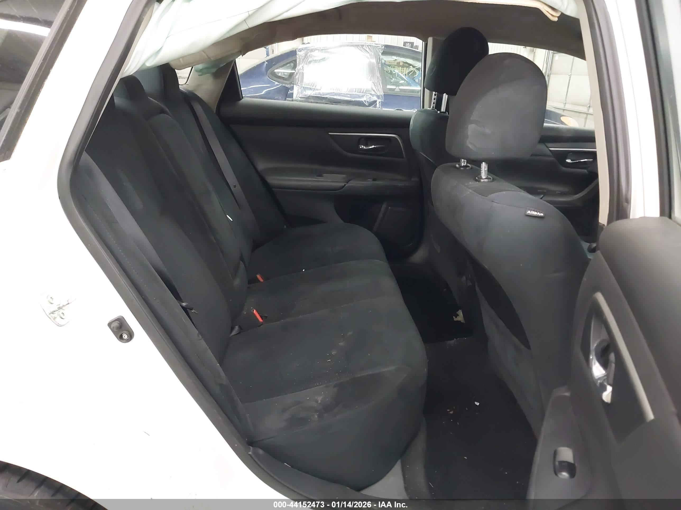 NISSAN ALTIMA image 8