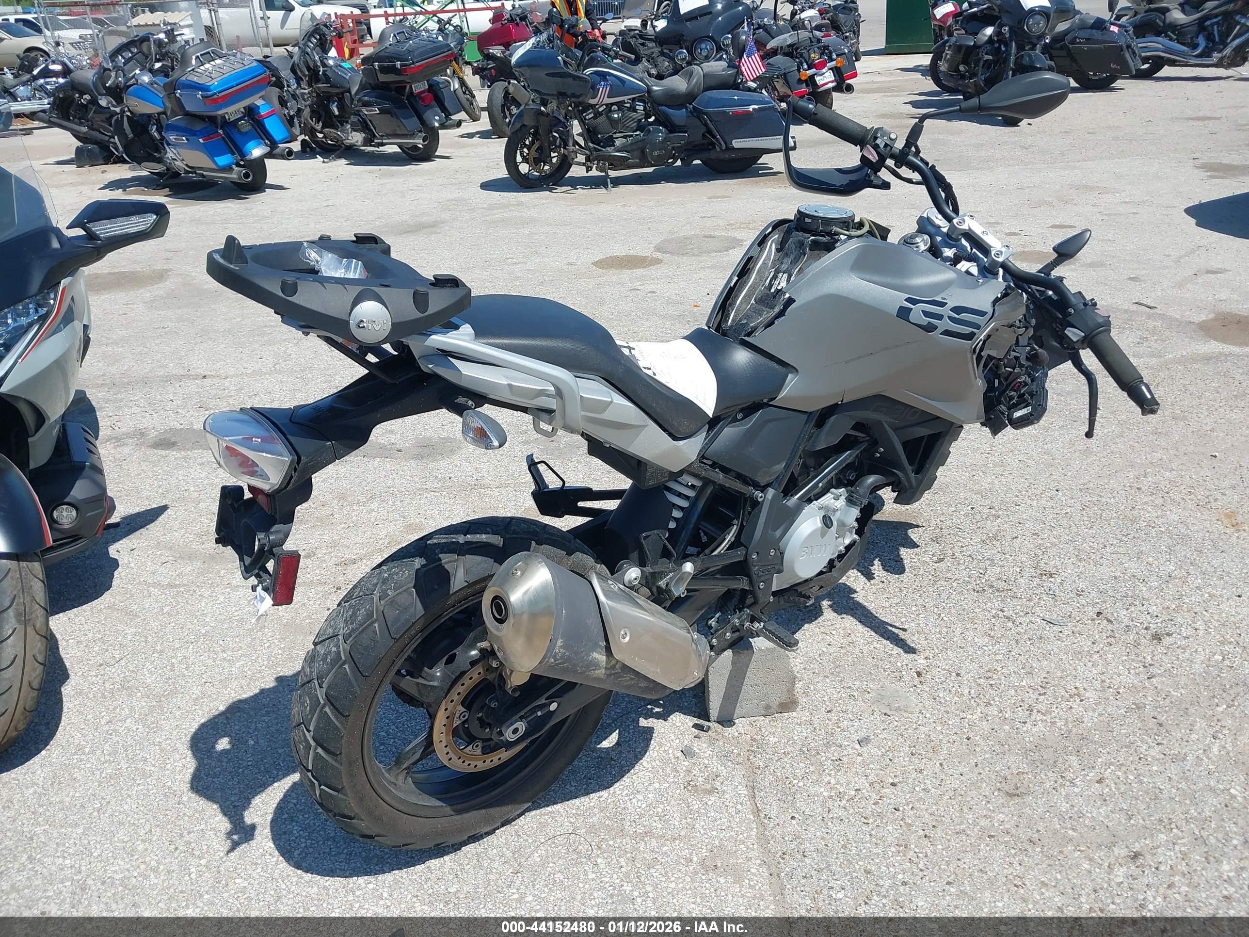 BMW G310 image 4