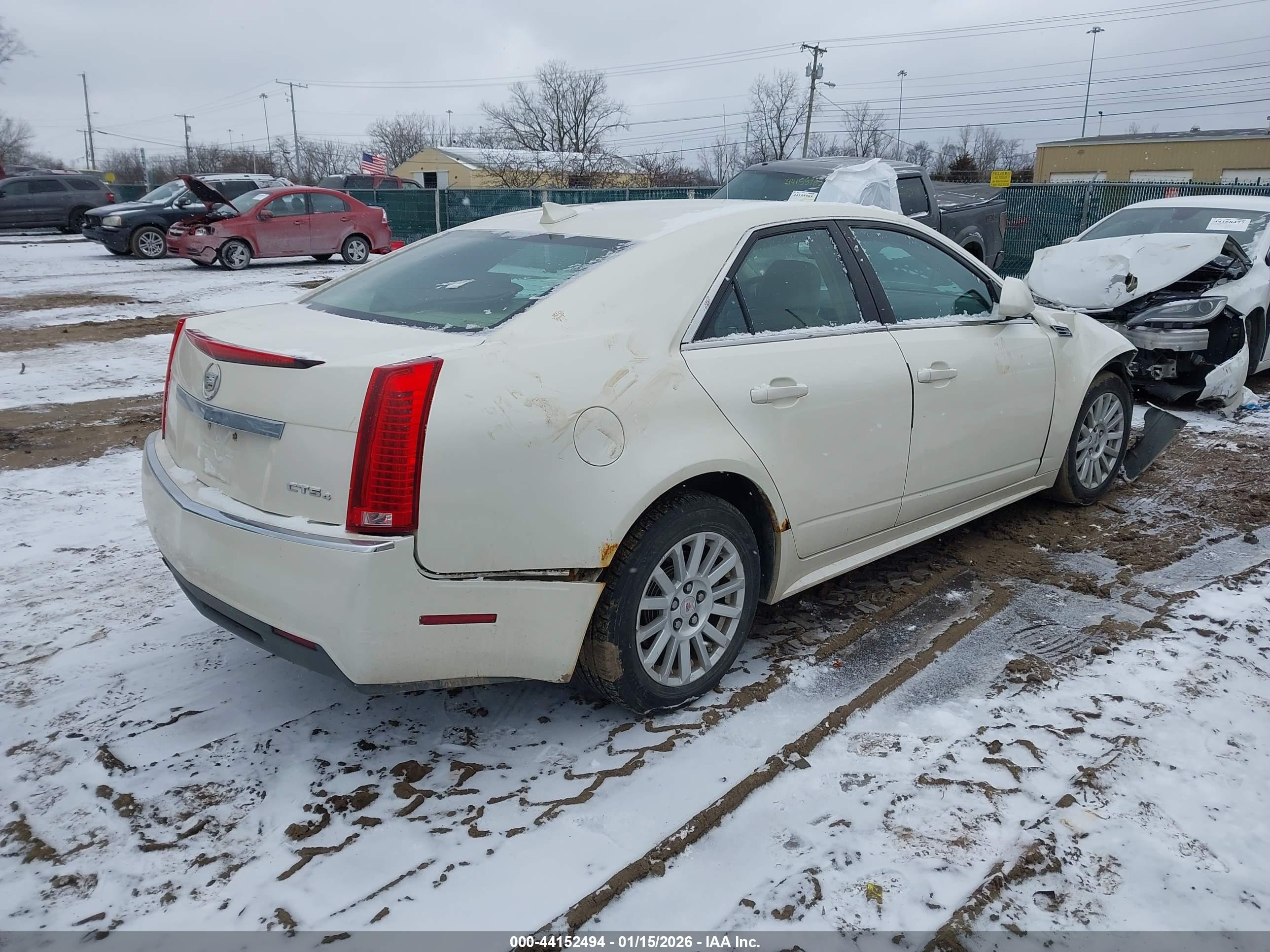 CADILLAC CTS image 4