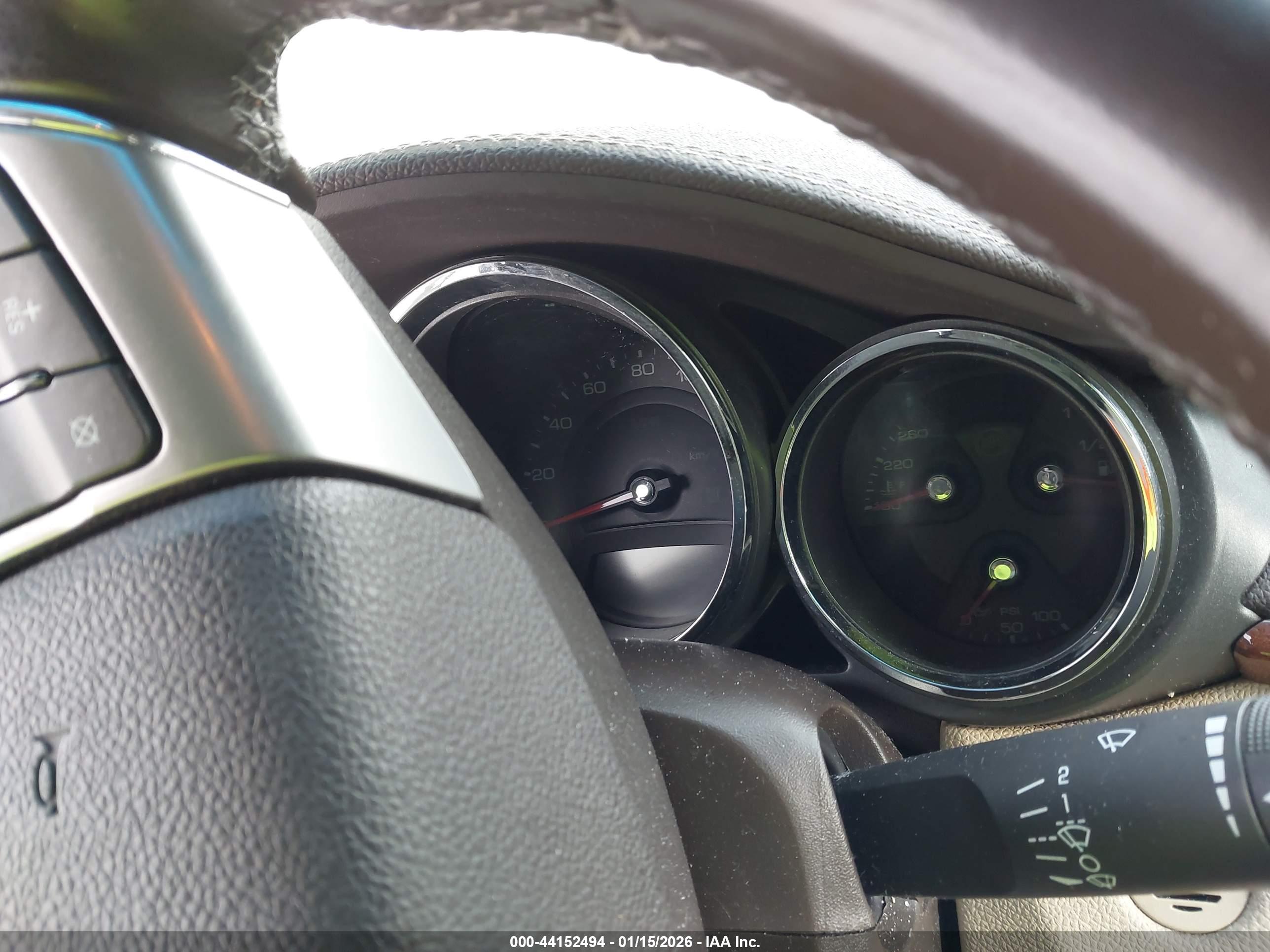 CADILLAC CTS image 7