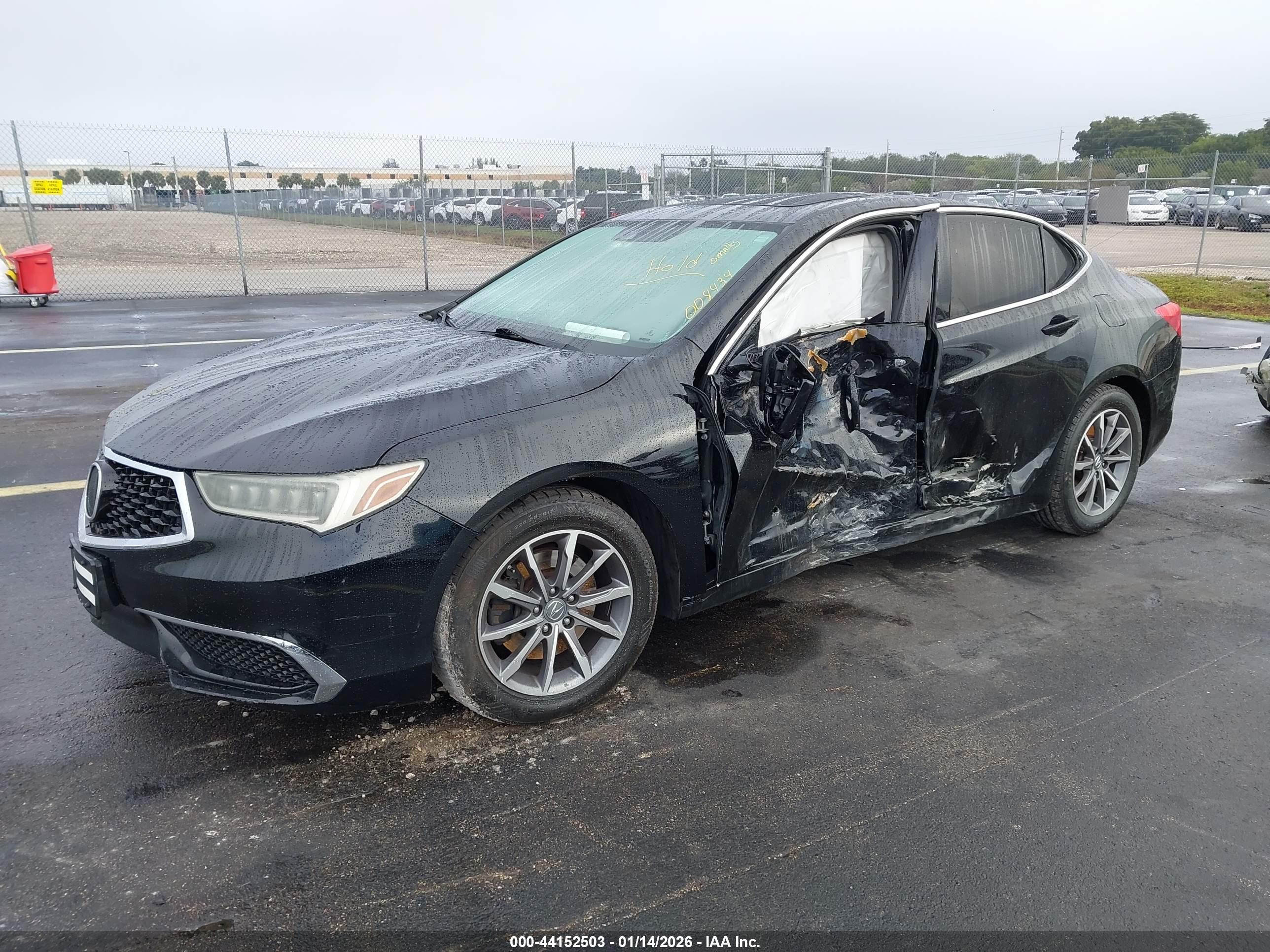 ACURA TLX image 2