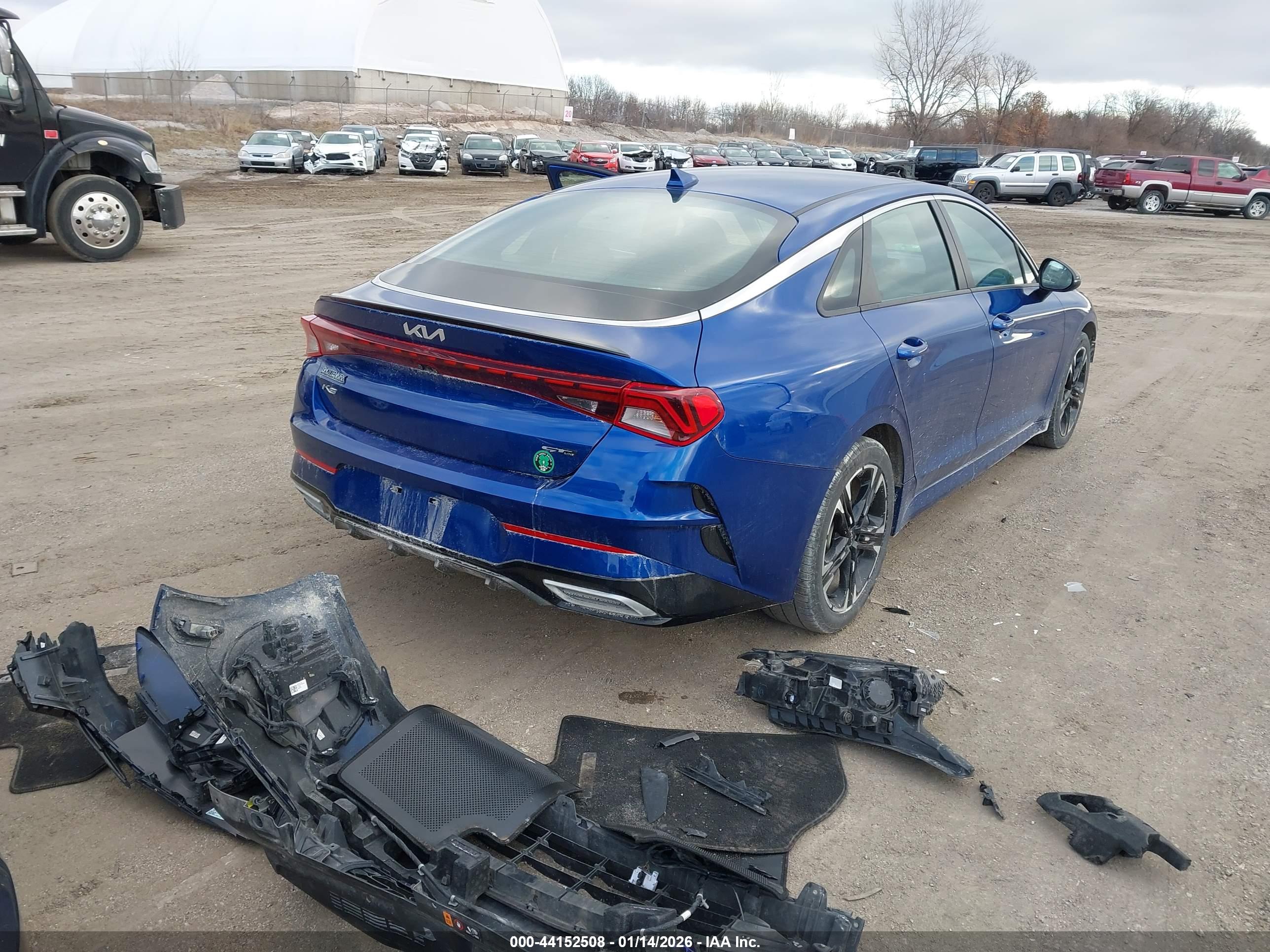 KIA K5 image 4