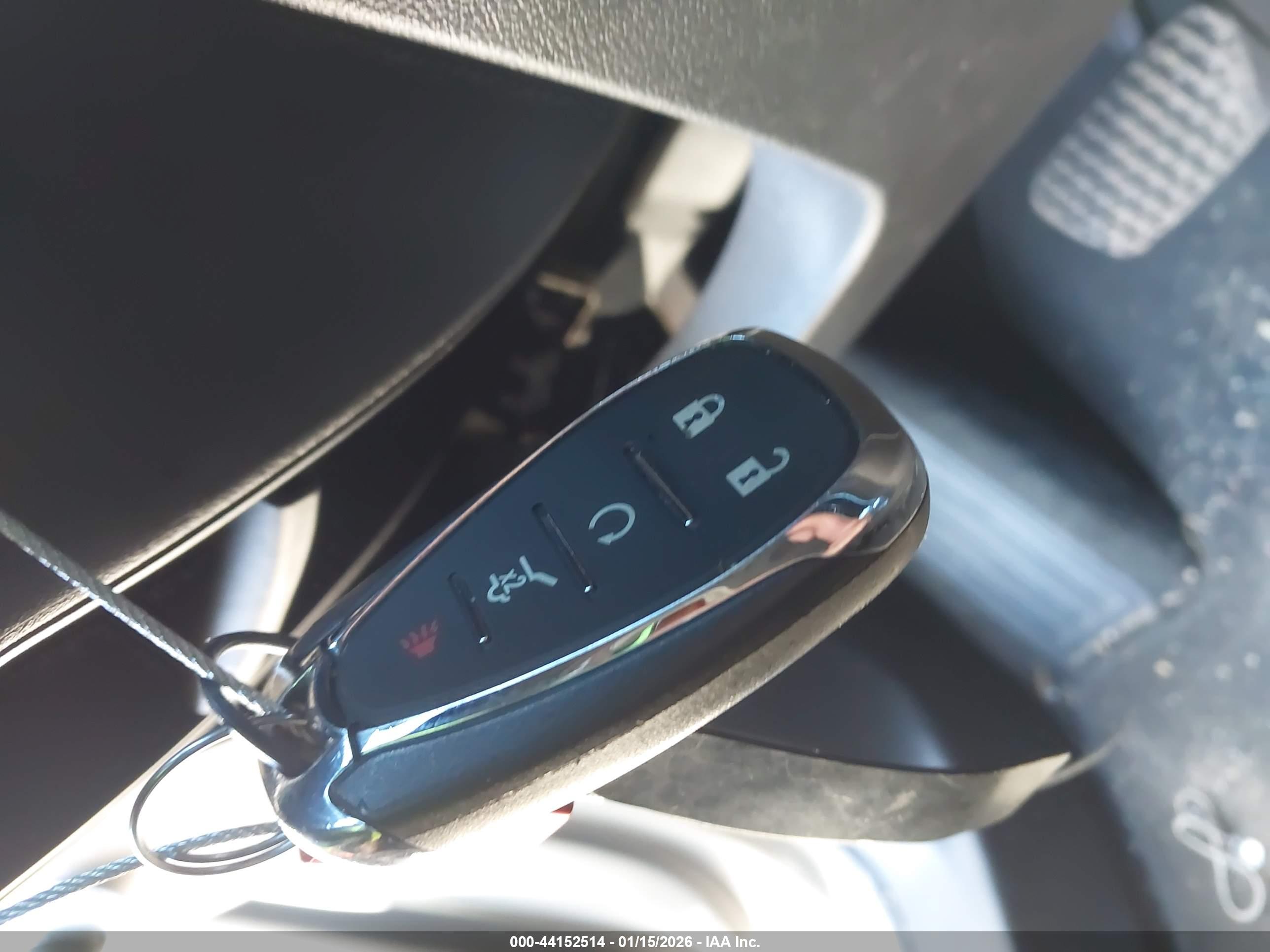 CHEVROLET EQUINOX image 11