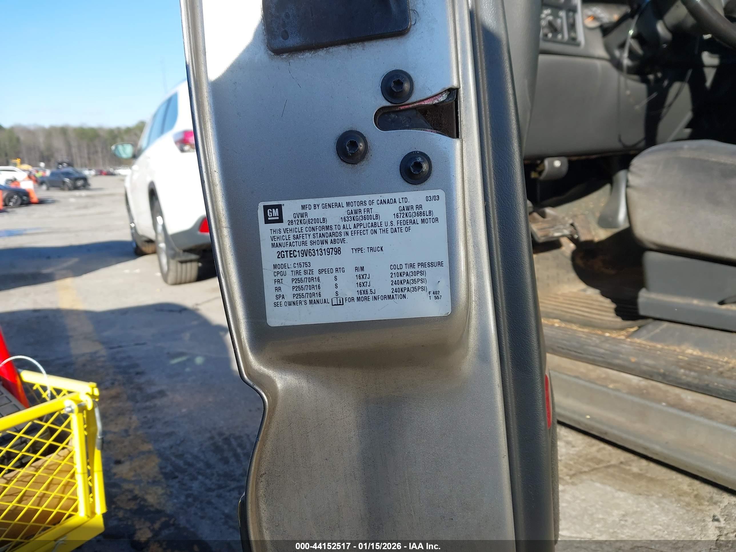 GMC SIERRA image 9