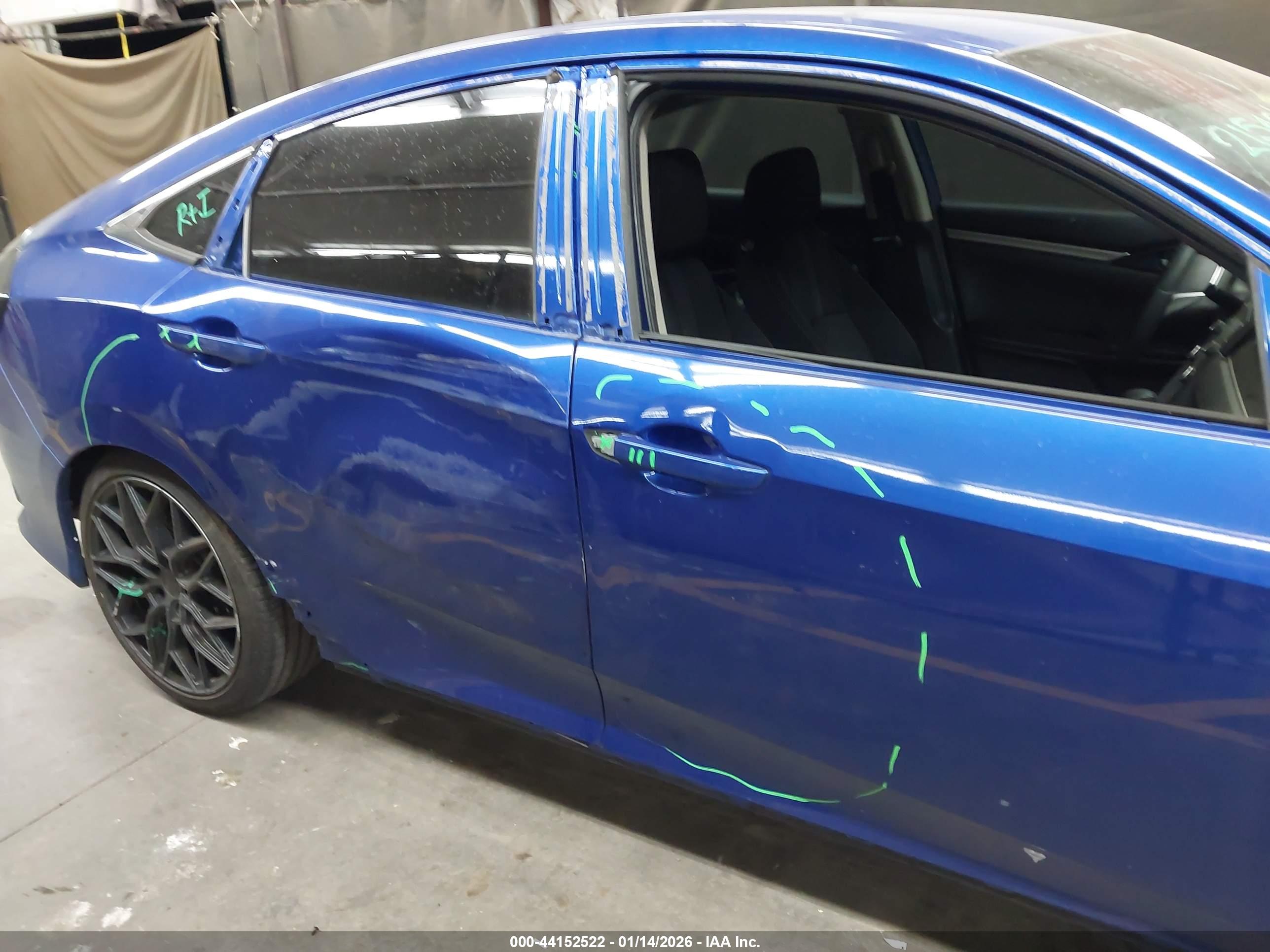HONDA CIVIC image 6