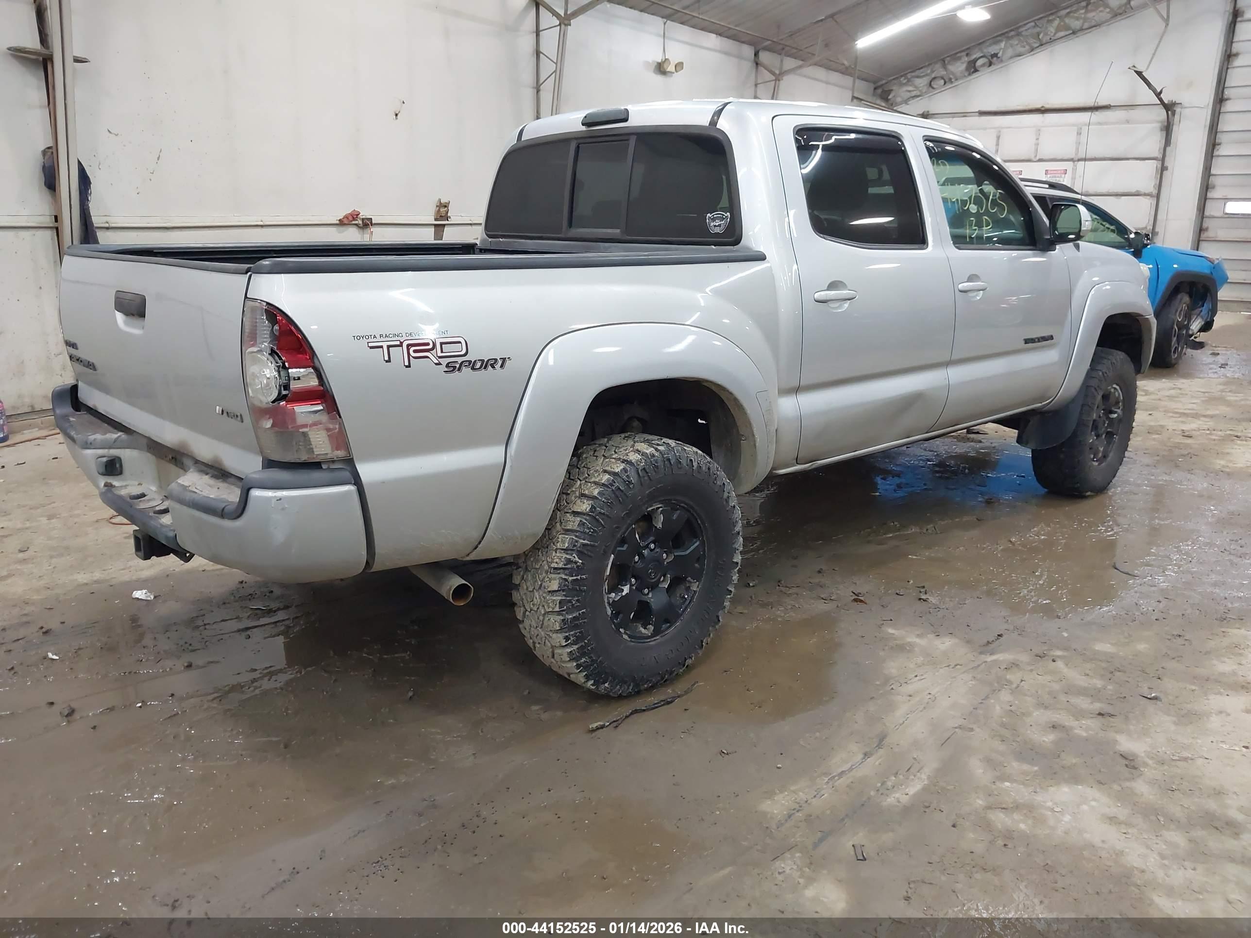 TOYOTA TACOMA image 4