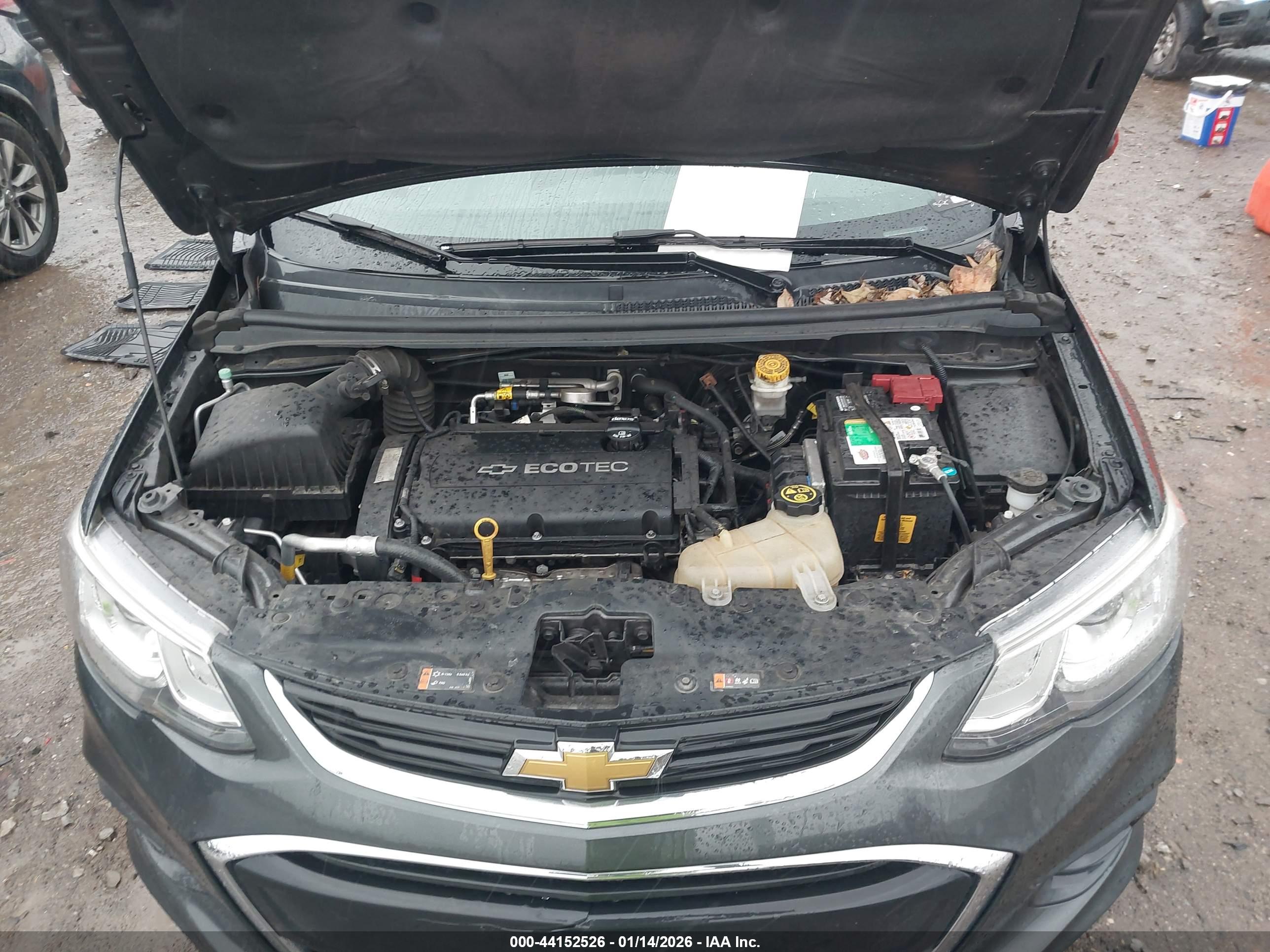 CHEVROLET SONIC image 10