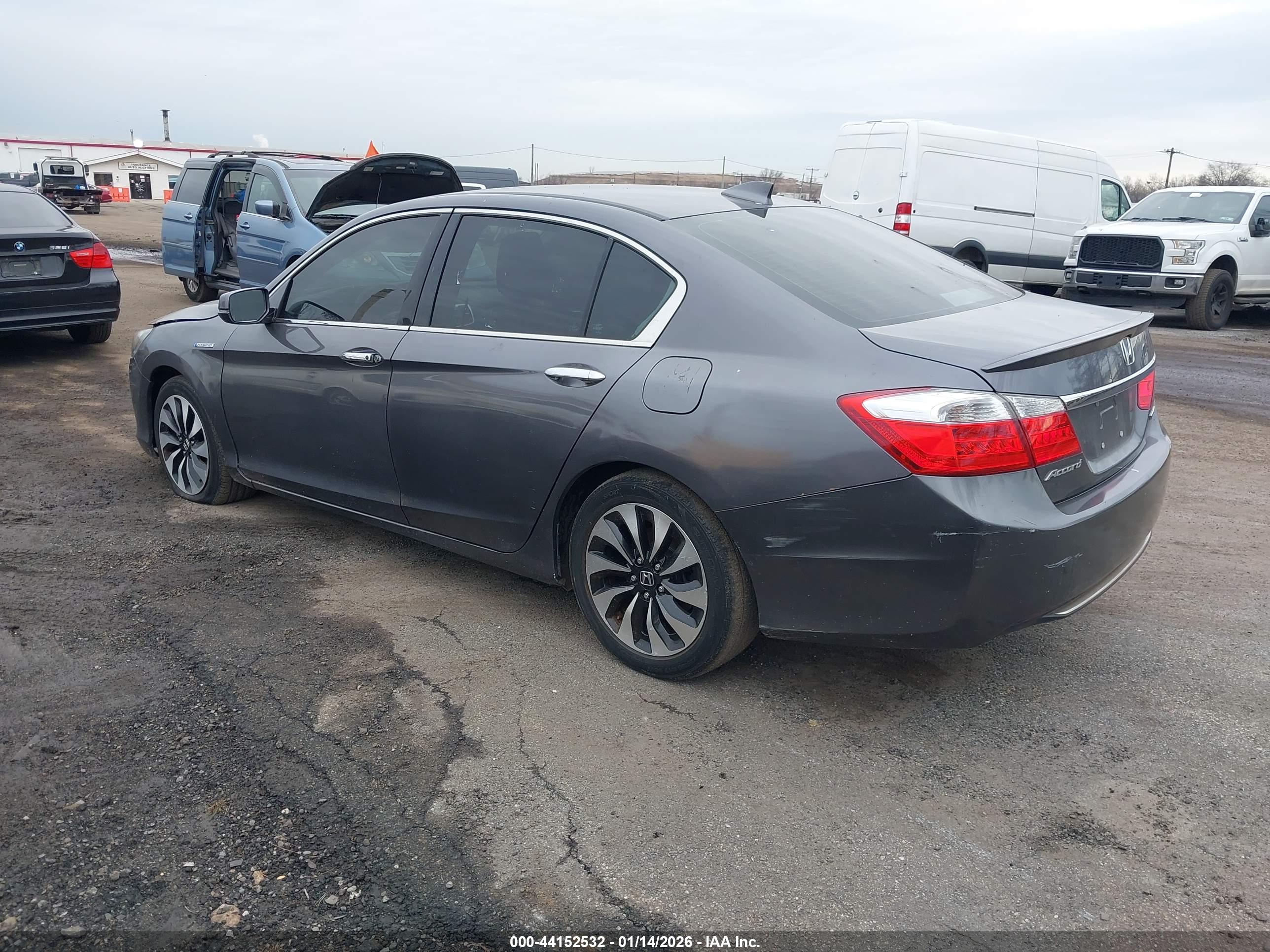 HONDA ACCORD image 3