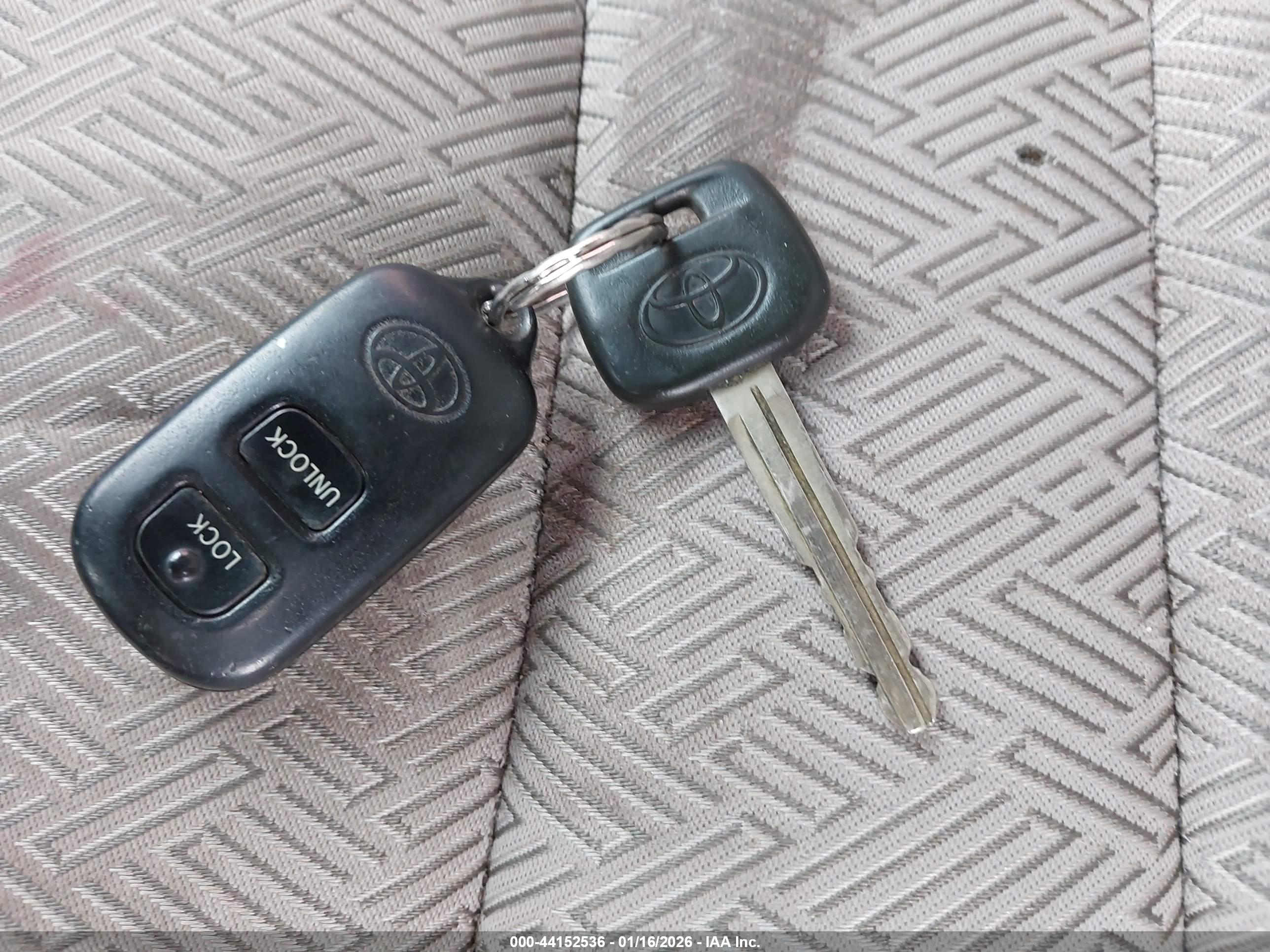 TOYOTA HIGHLANDER image 11