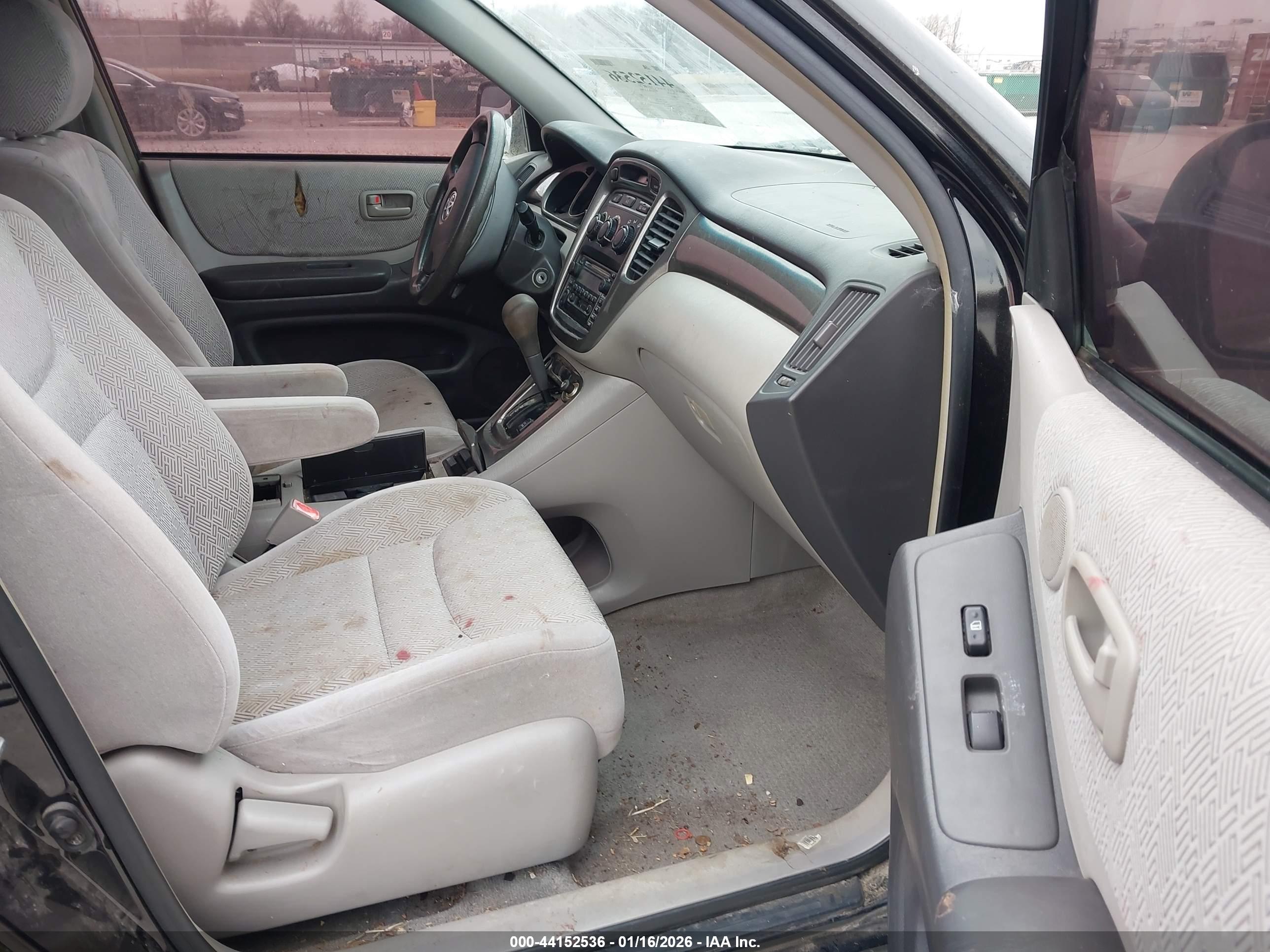 TOYOTA HIGHLANDER image 5