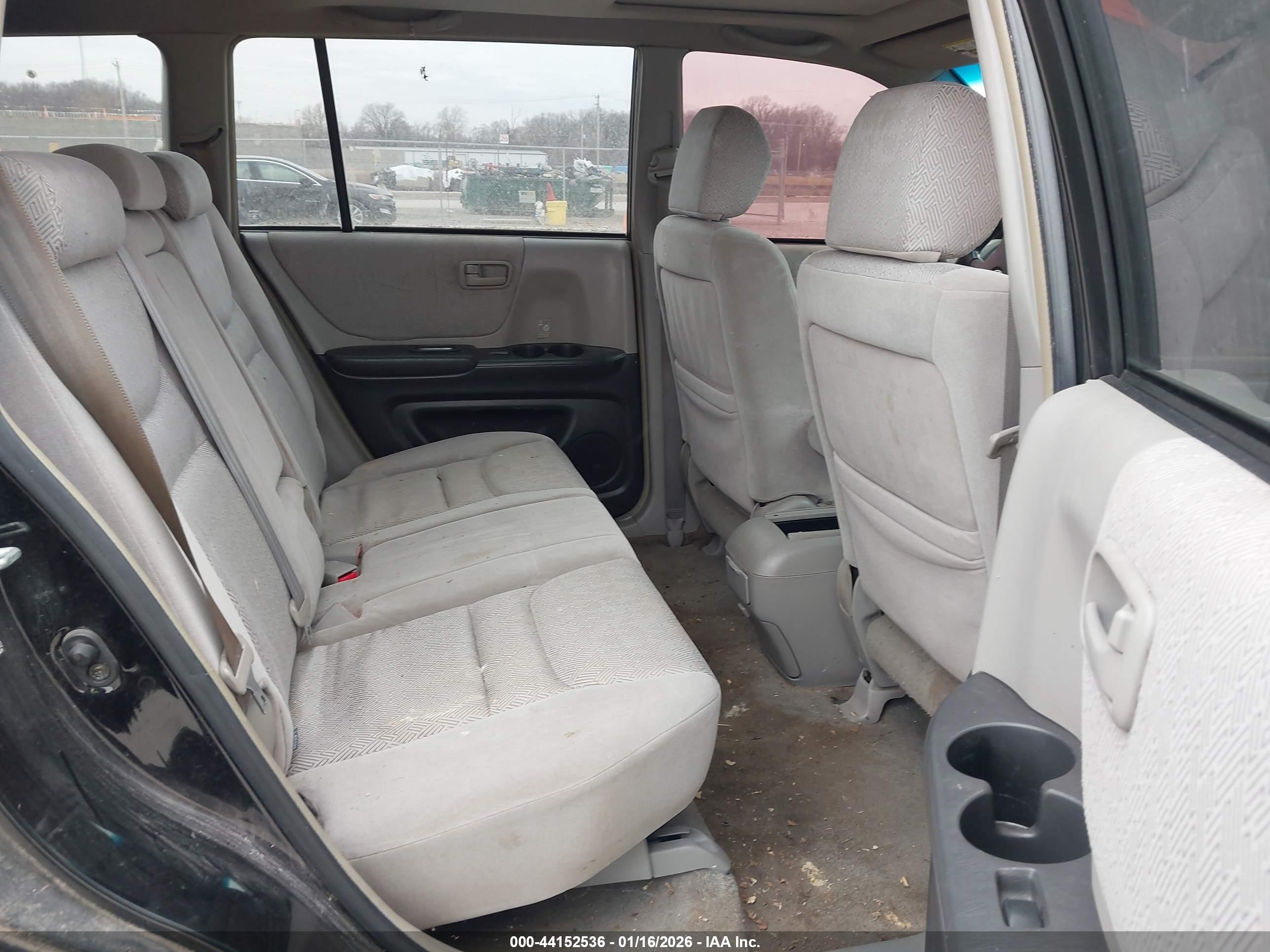 TOYOTA HIGHLANDER image 8