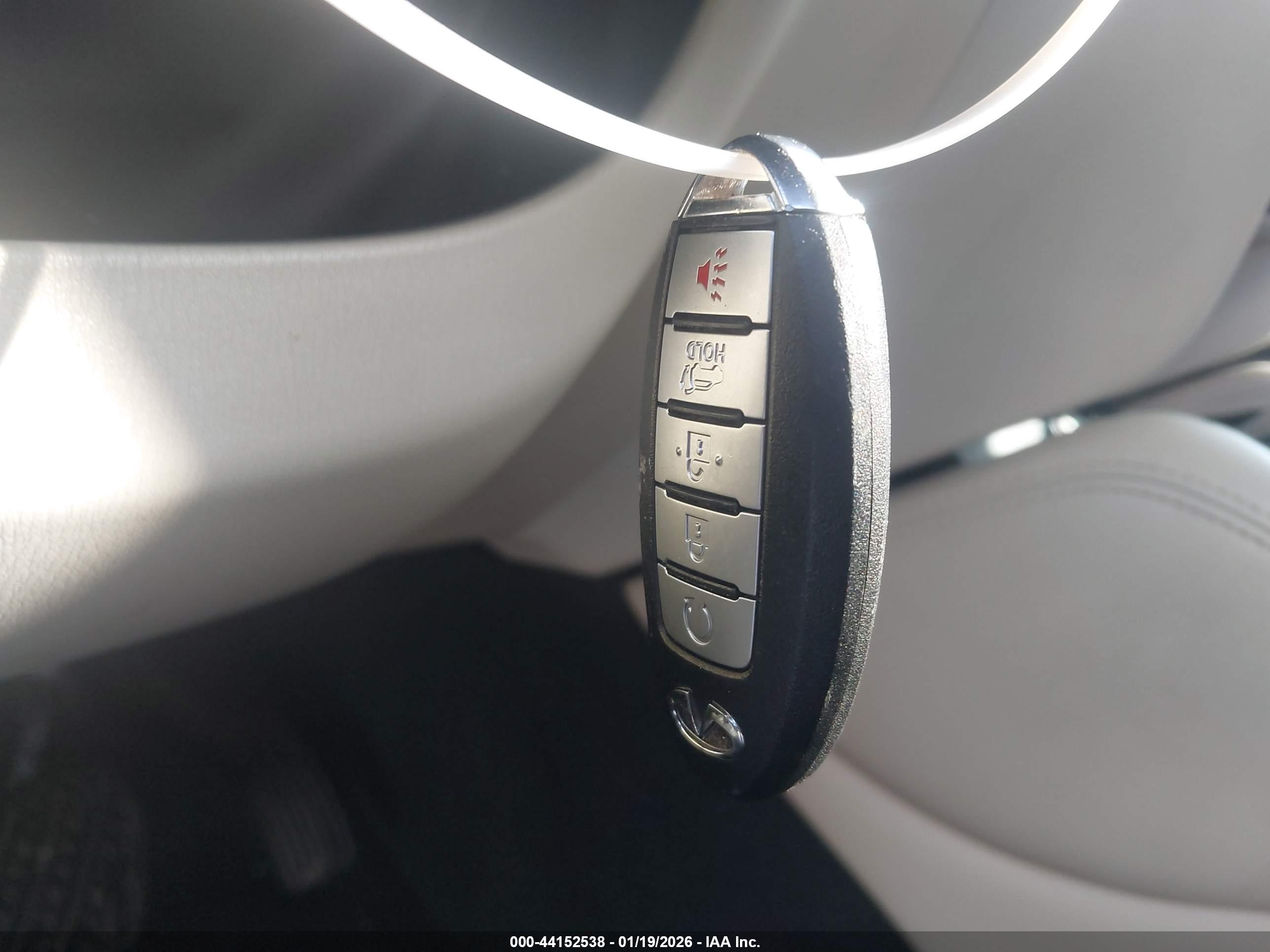 INFINITI QX60 image 11