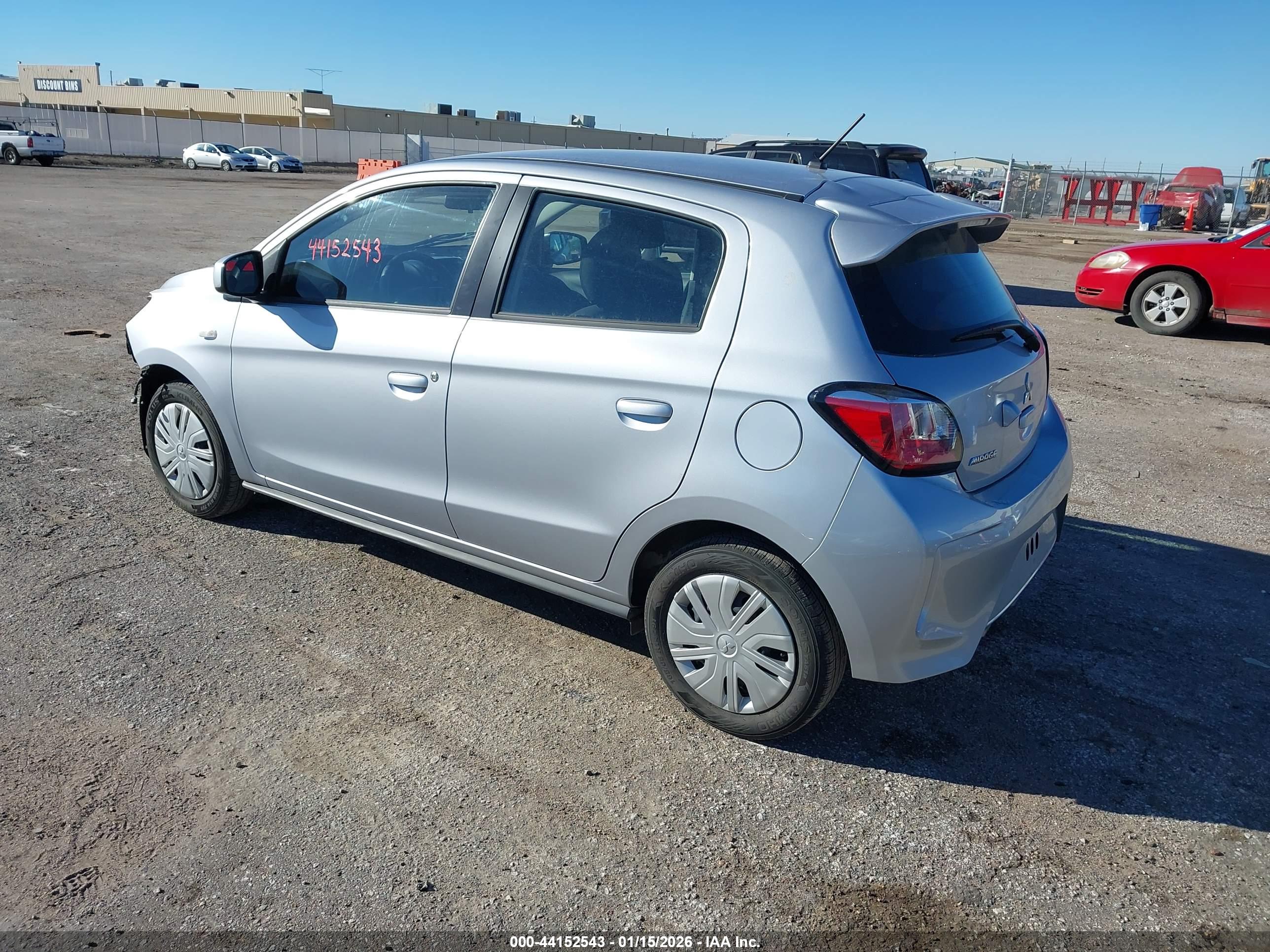 MITSUBISHI MIRAGE image 3