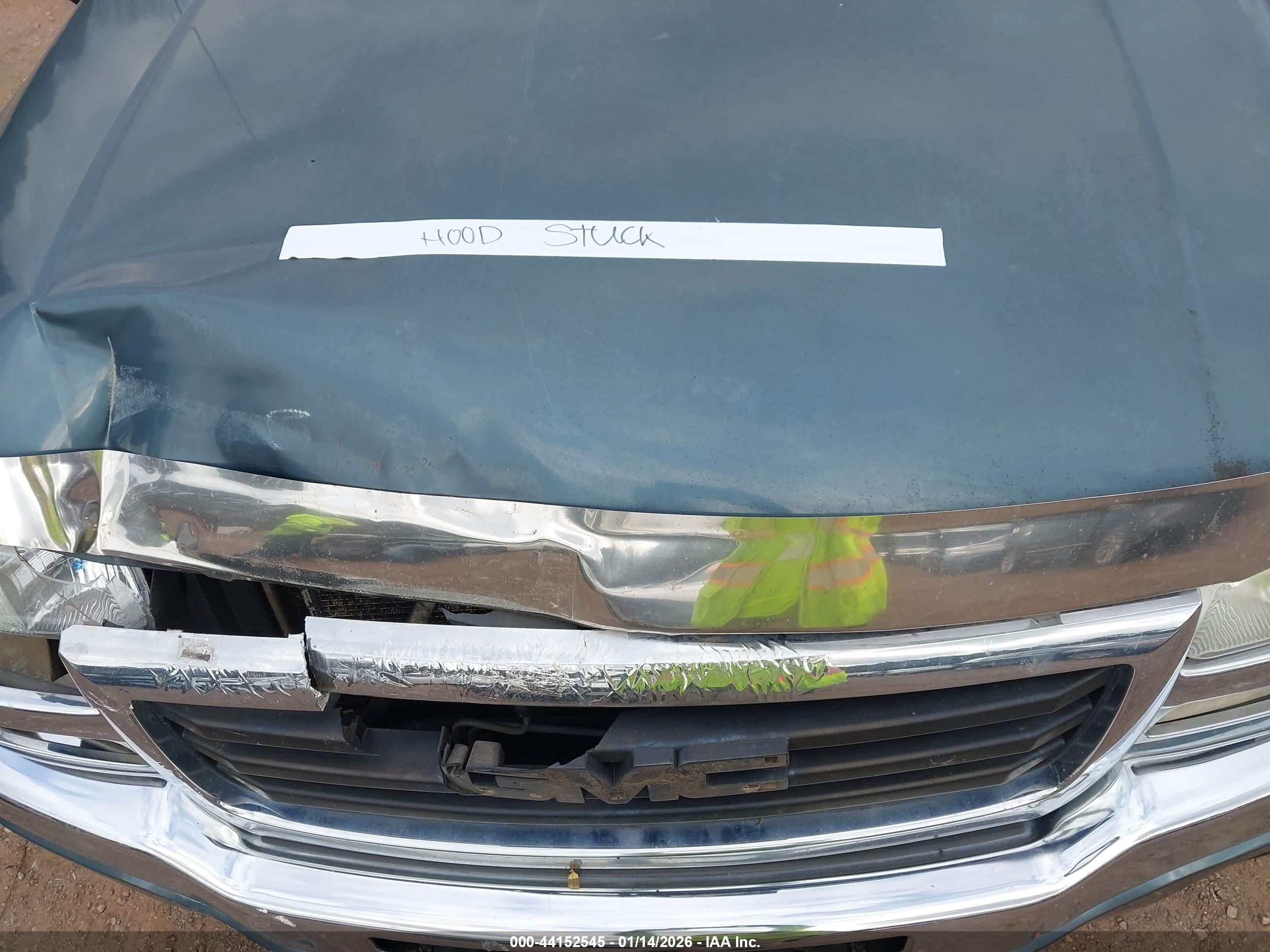 GMC SIERRA image 10