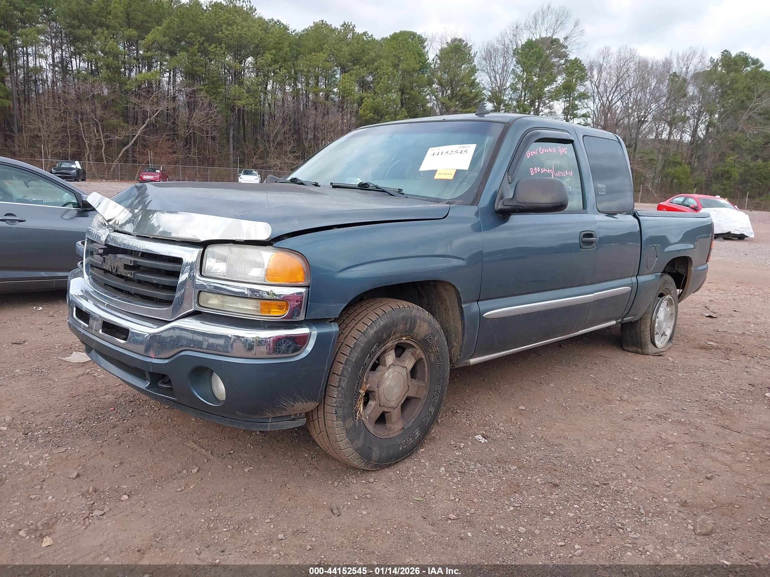 GMC SIERRA image 2
