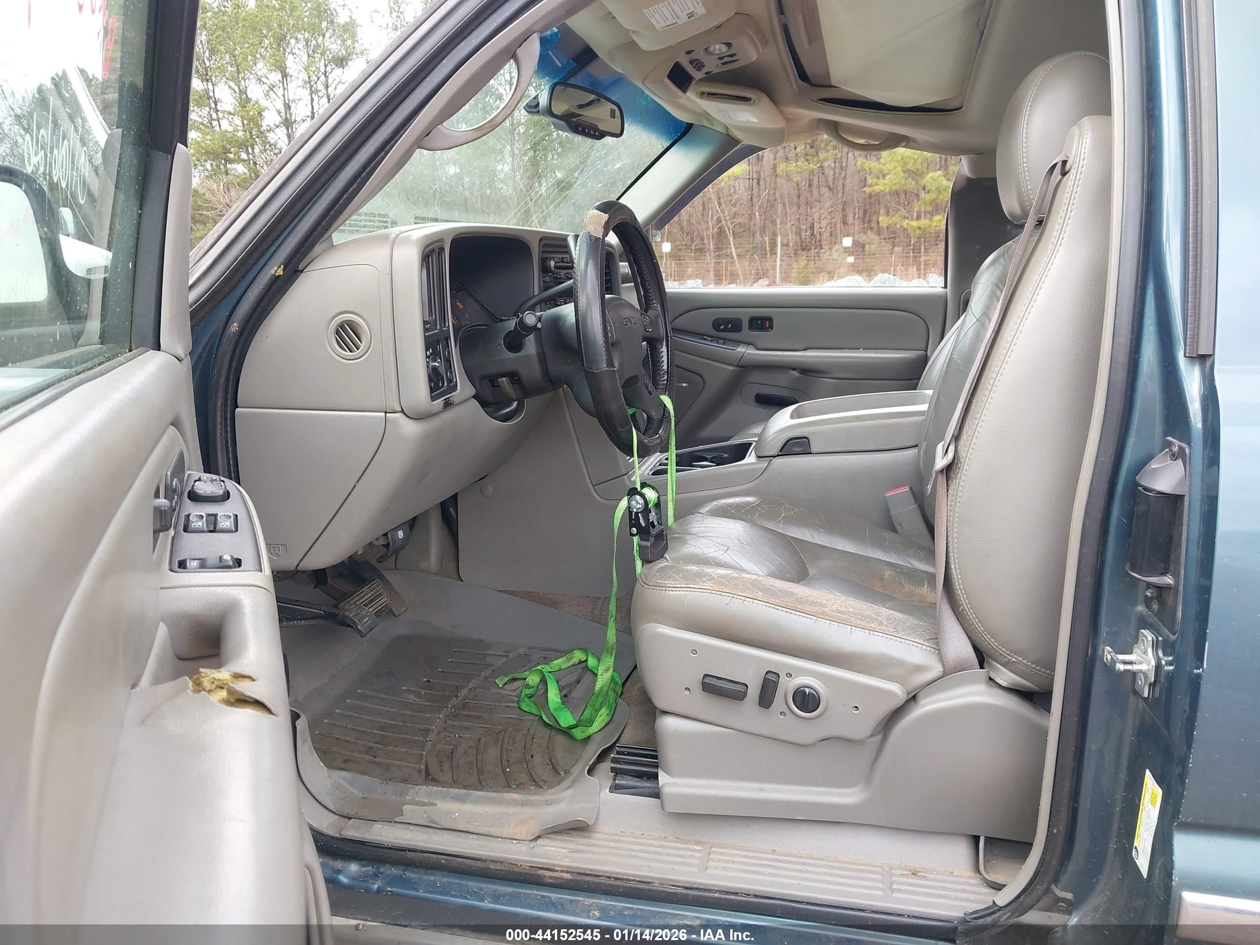 GMC SIERRA image 5
