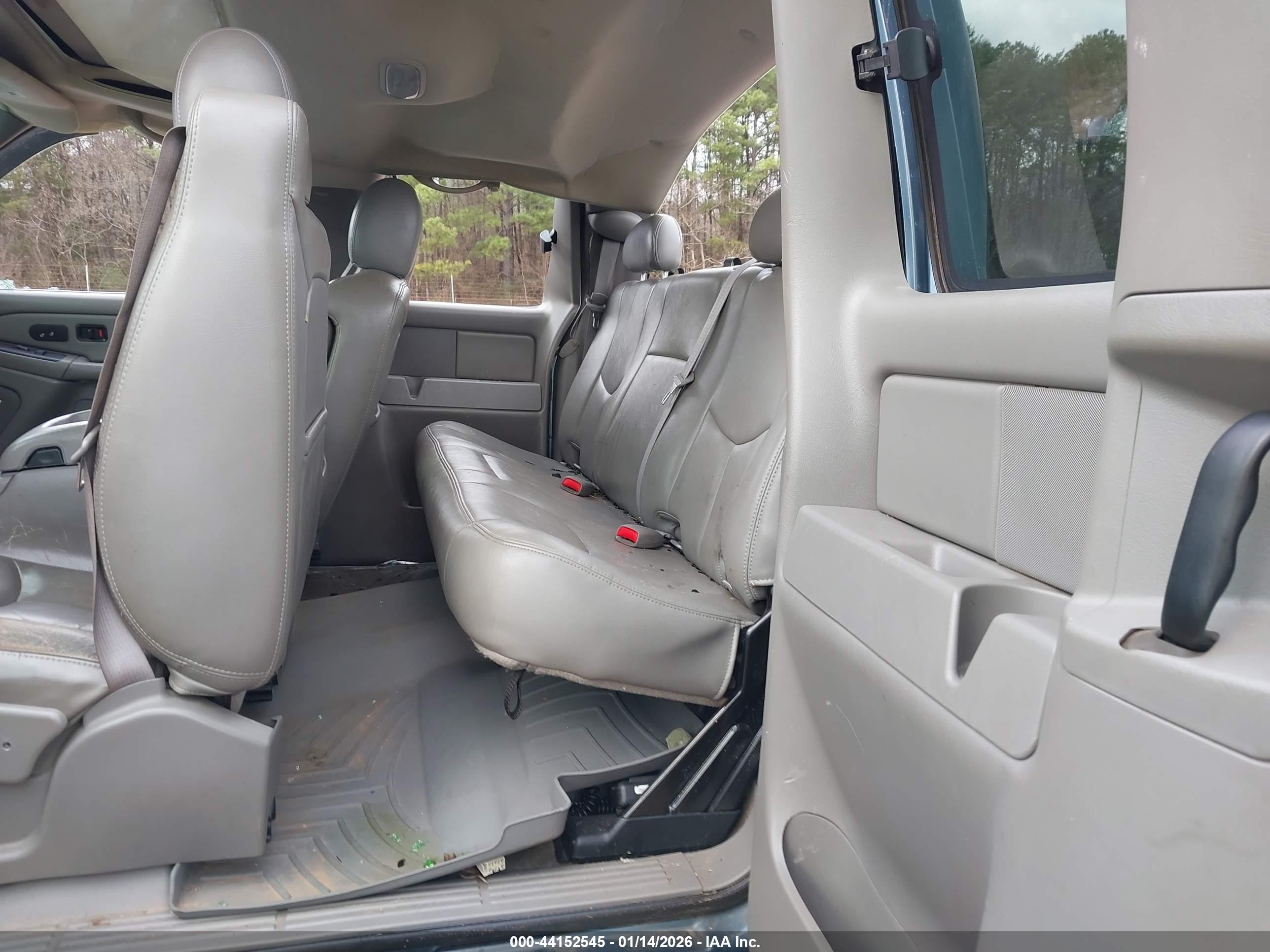 GMC SIERRA image 8