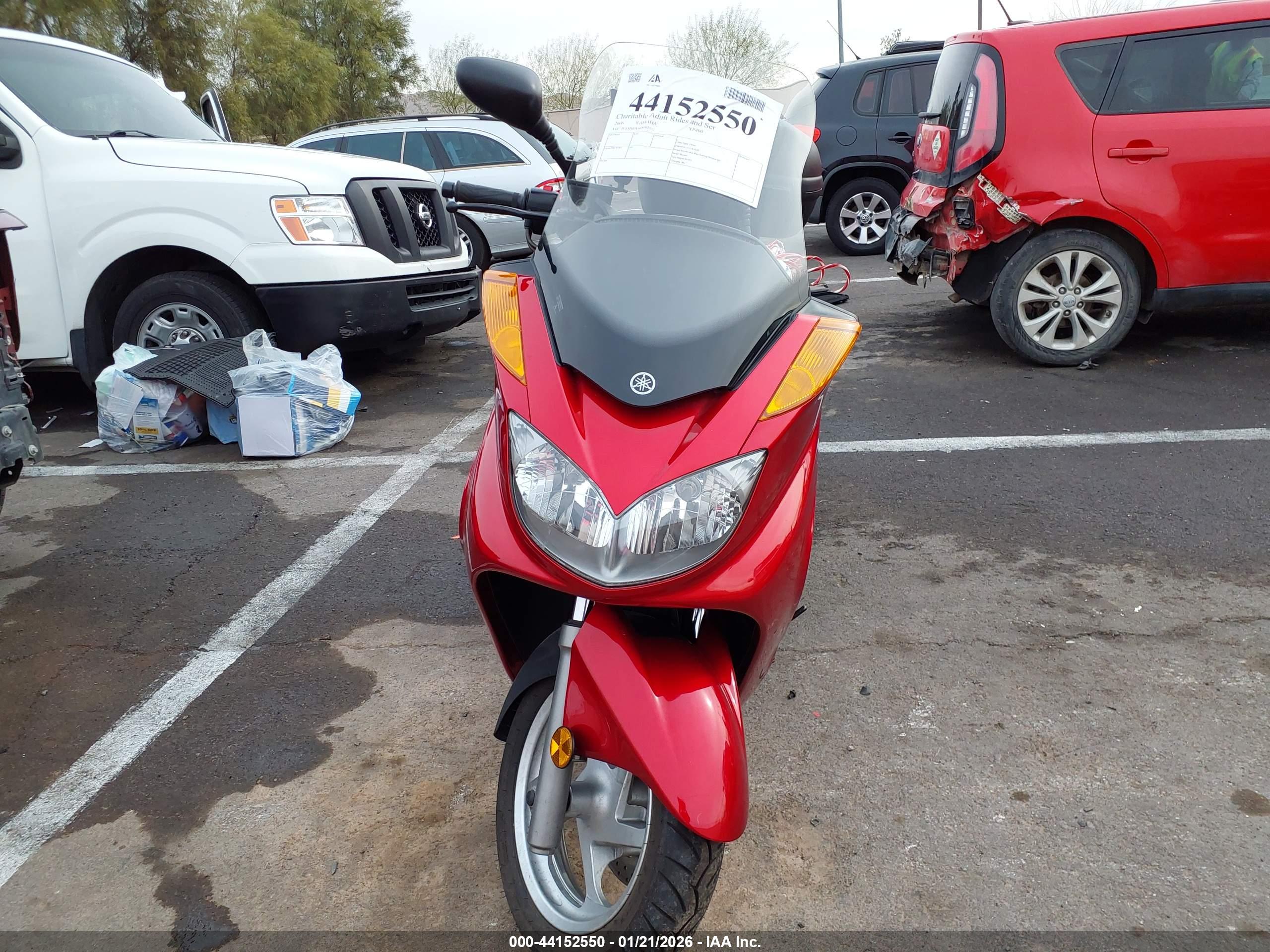 YAMAHA YP400 image 5